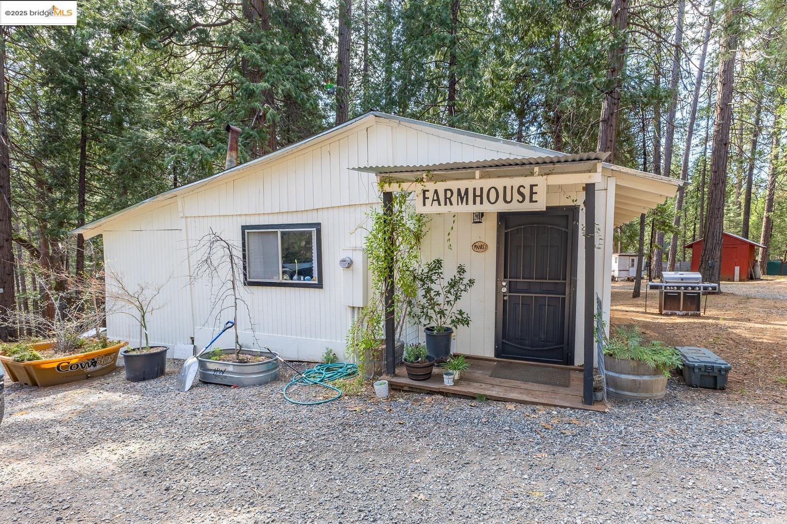 Detail Gallery Image 2 of 36 For 19979 Mountain Misery Rd, Twain Harte,  CA 95383 - – Beds | – Baths