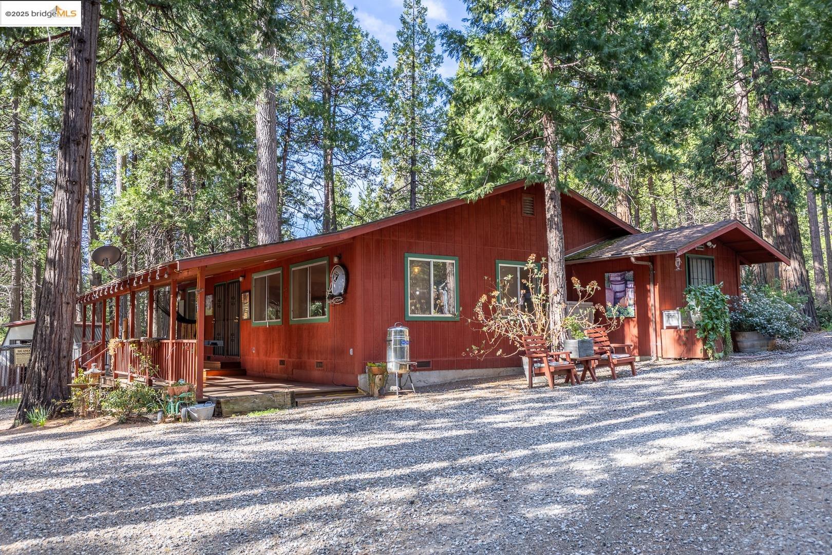 Detail Gallery Image 3 of 36 For 19979 Mountain Misery Rd, Twain Harte,  CA 95383 - – Beds | – Baths