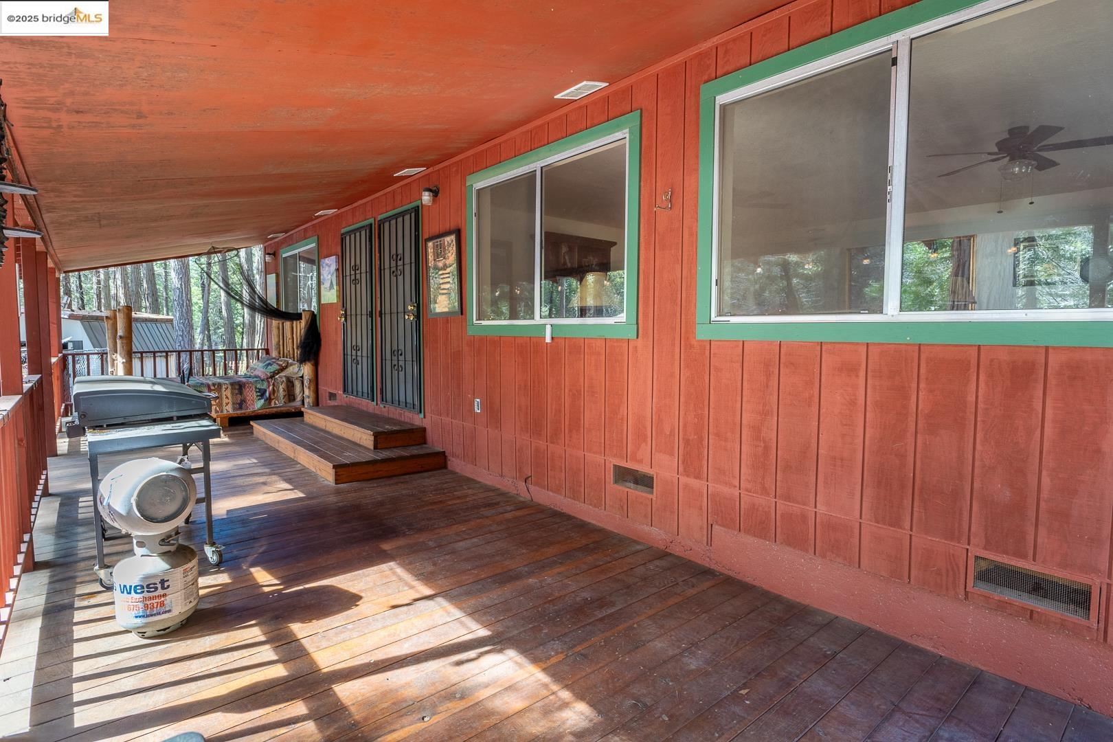 Detail Gallery Image 29 of 36 For 19979 Mountain Misery Rd, Twain Harte,  CA 95383 - – Beds | – Baths