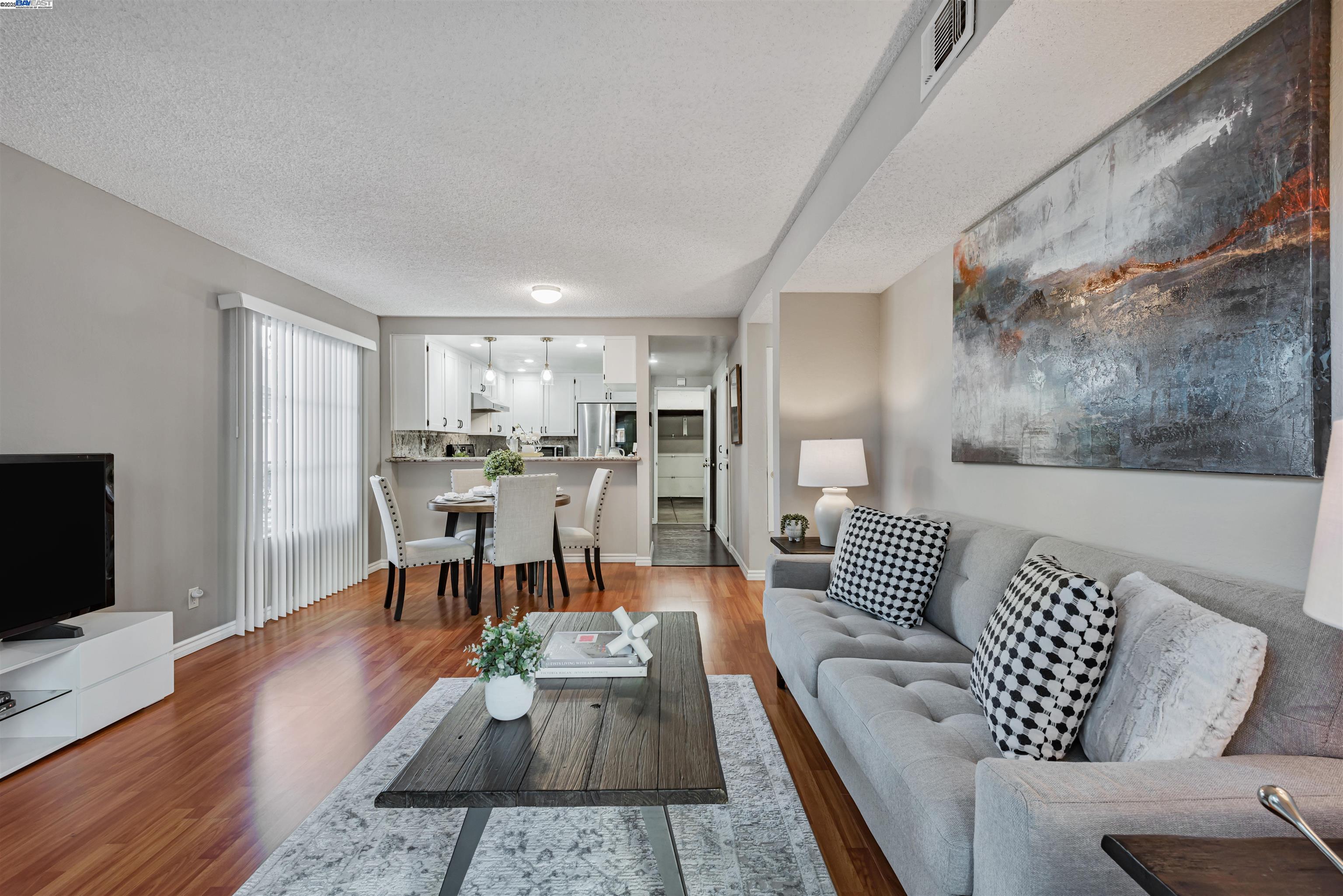 Photo #22: 41093201 Listing: Photo #22