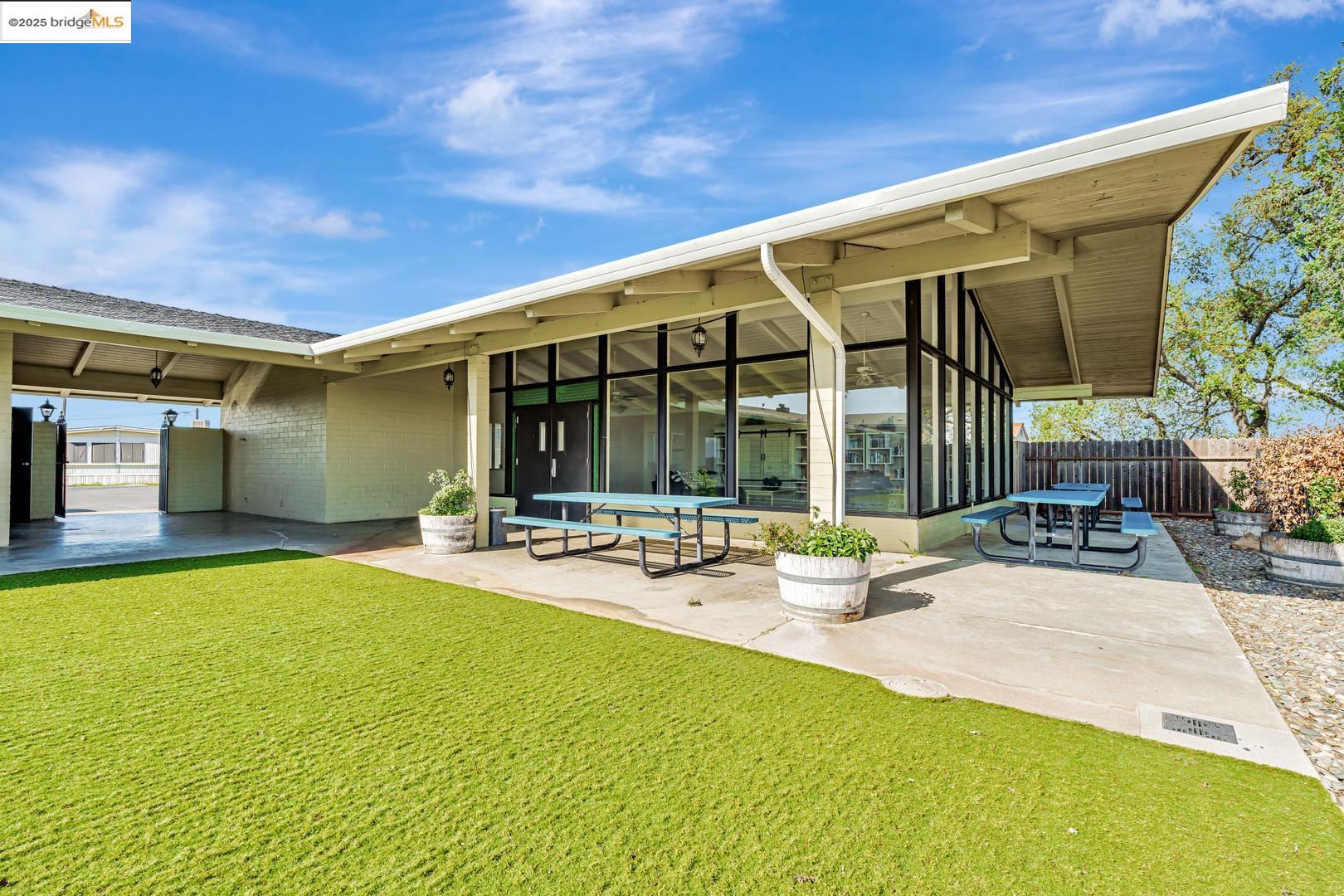 Detail Gallery Image 12 of 13 For 8200 Jantzen Rd #146,  Modesto,  CA 95357 - 2 Beds | 2 Baths