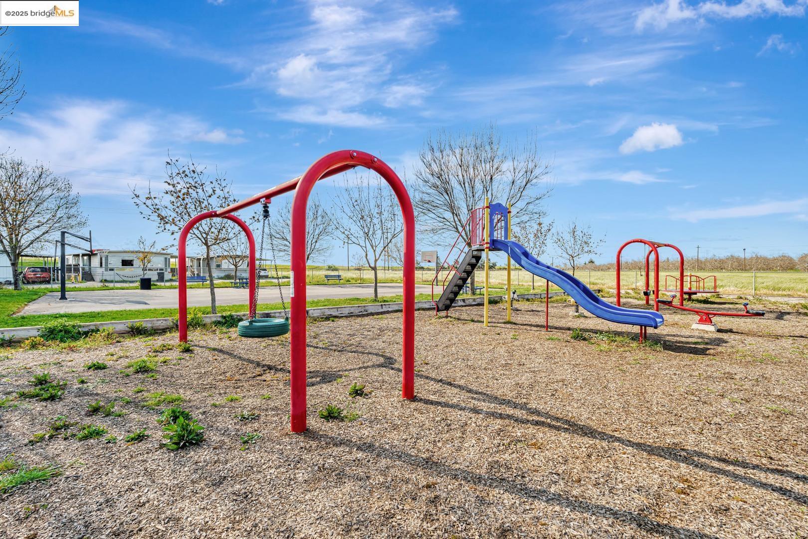 Detail Gallery Image 8 of 13 For 8200 Jantzen Rd #146,  Modesto,  CA 95357 - 2 Beds | 2 Baths