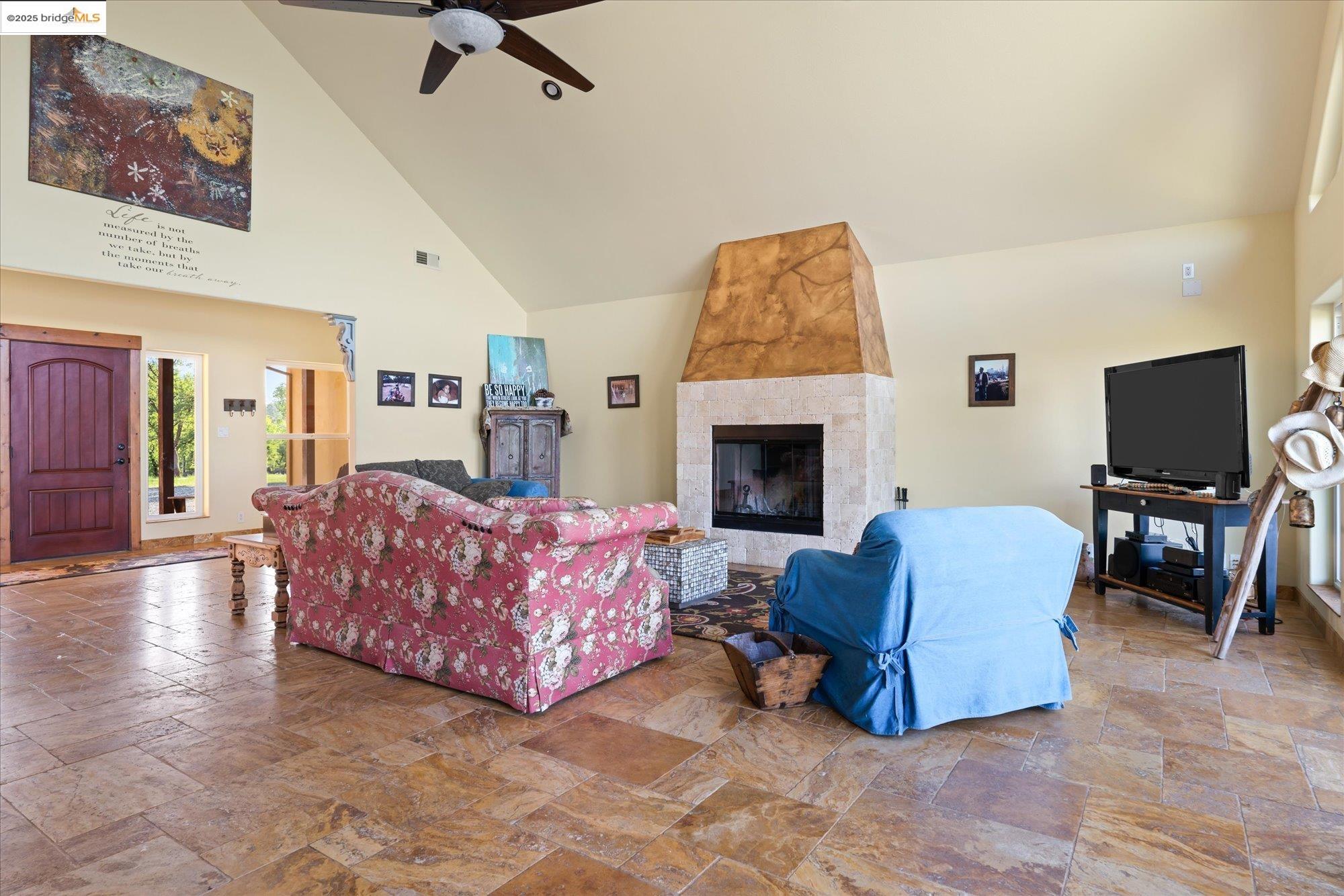 Detail Gallery Image 12 of 47 For 6339 Filly Ln, Angels Camp,  CA 95222 - 4 Beds | 3 Baths