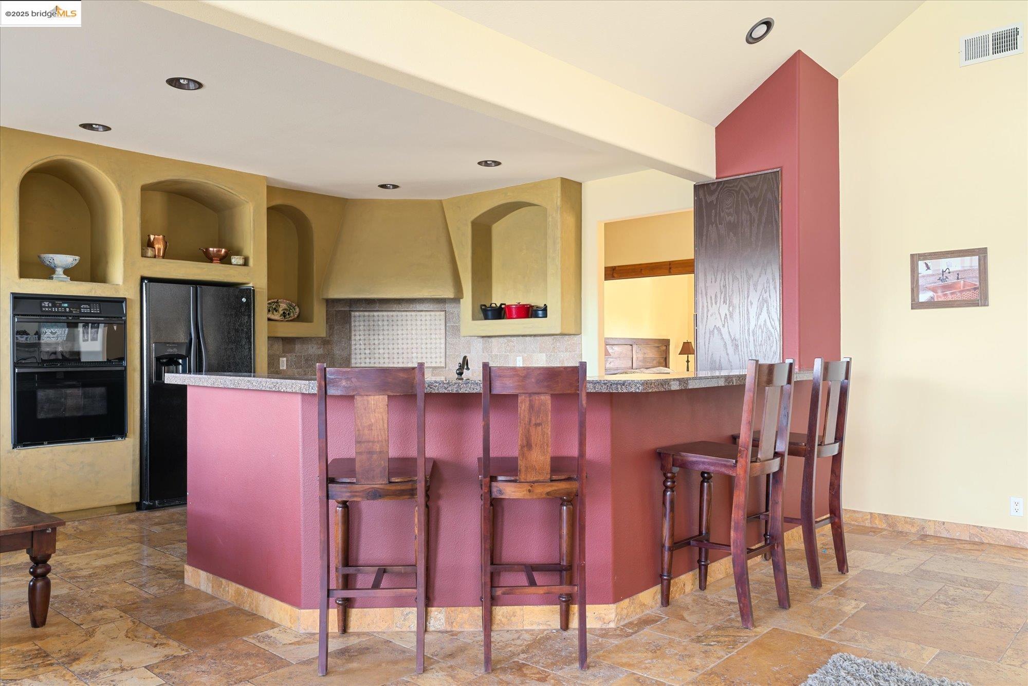 Detail Gallery Image 14 of 47 For 6339 Filly Ln, Angels Camp,  CA 95222 - 4 Beds | 3 Baths