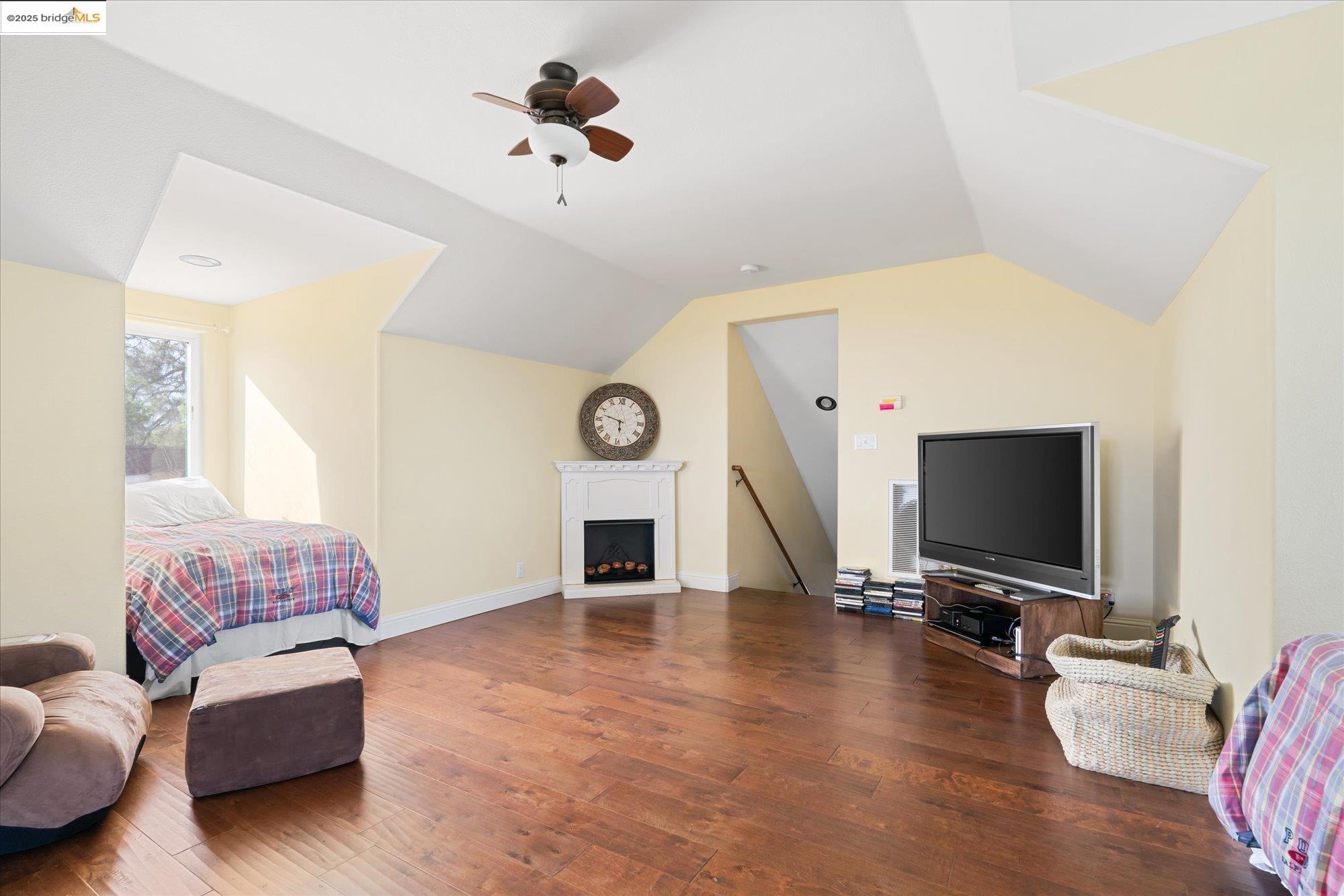 Detail Gallery Image 32 of 47 For 6339 Filly Ln, Angels Camp,  CA 95222 - 4 Beds | 3 Baths