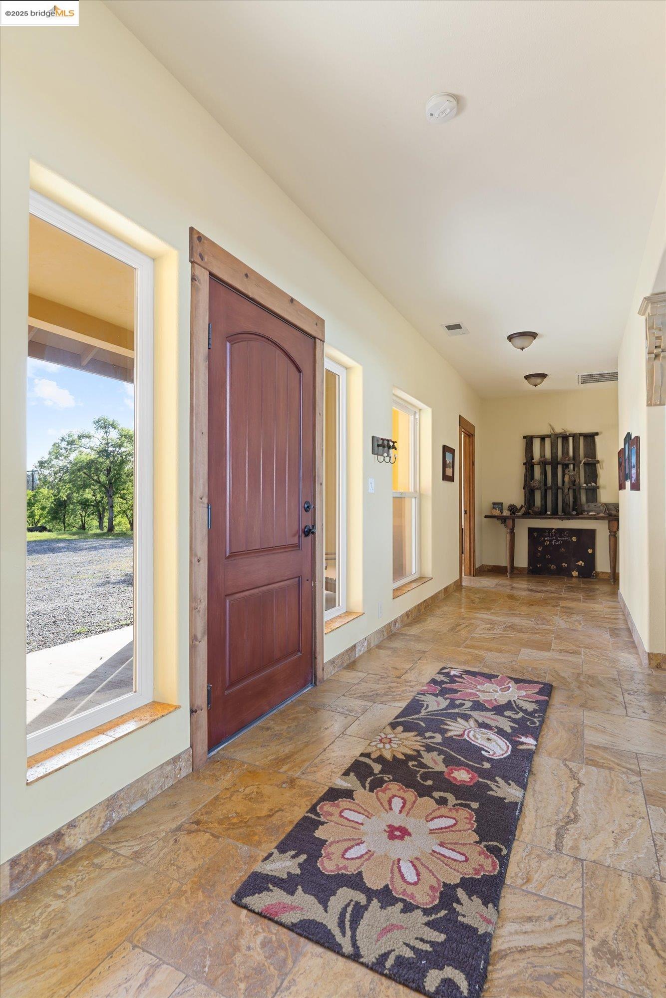 Detail Gallery Image 7 of 47 For 6339 Filly Ln, Angels Camp,  CA 95222 - 4 Beds | 3 Baths