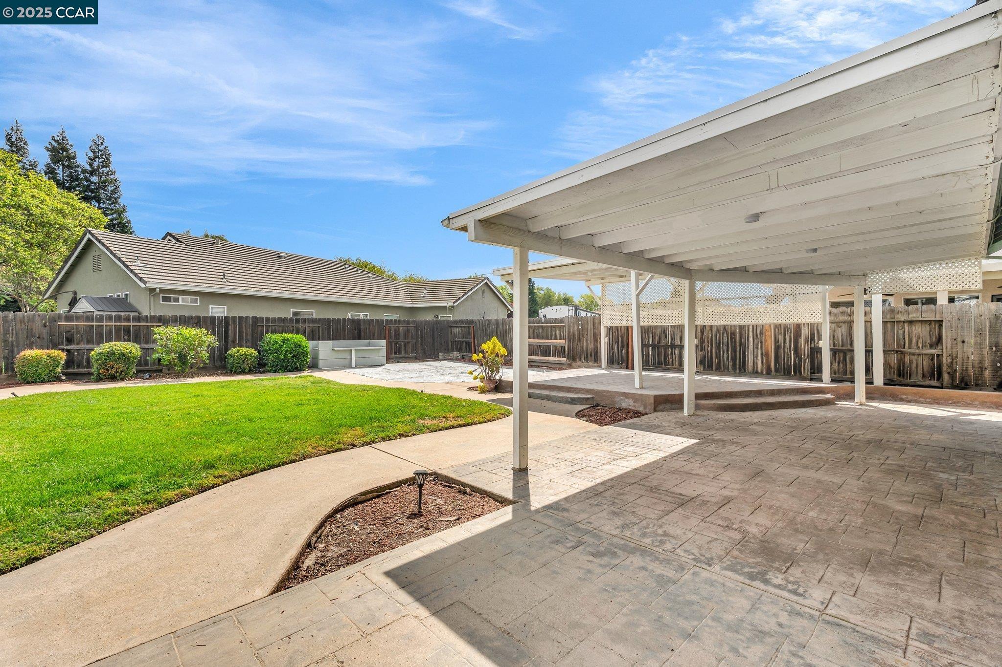 Detail Gallery Image 22 of 28 For 3204 Esser Ct, Modesto,  CA 95355 - 4 Beds | 2 Baths