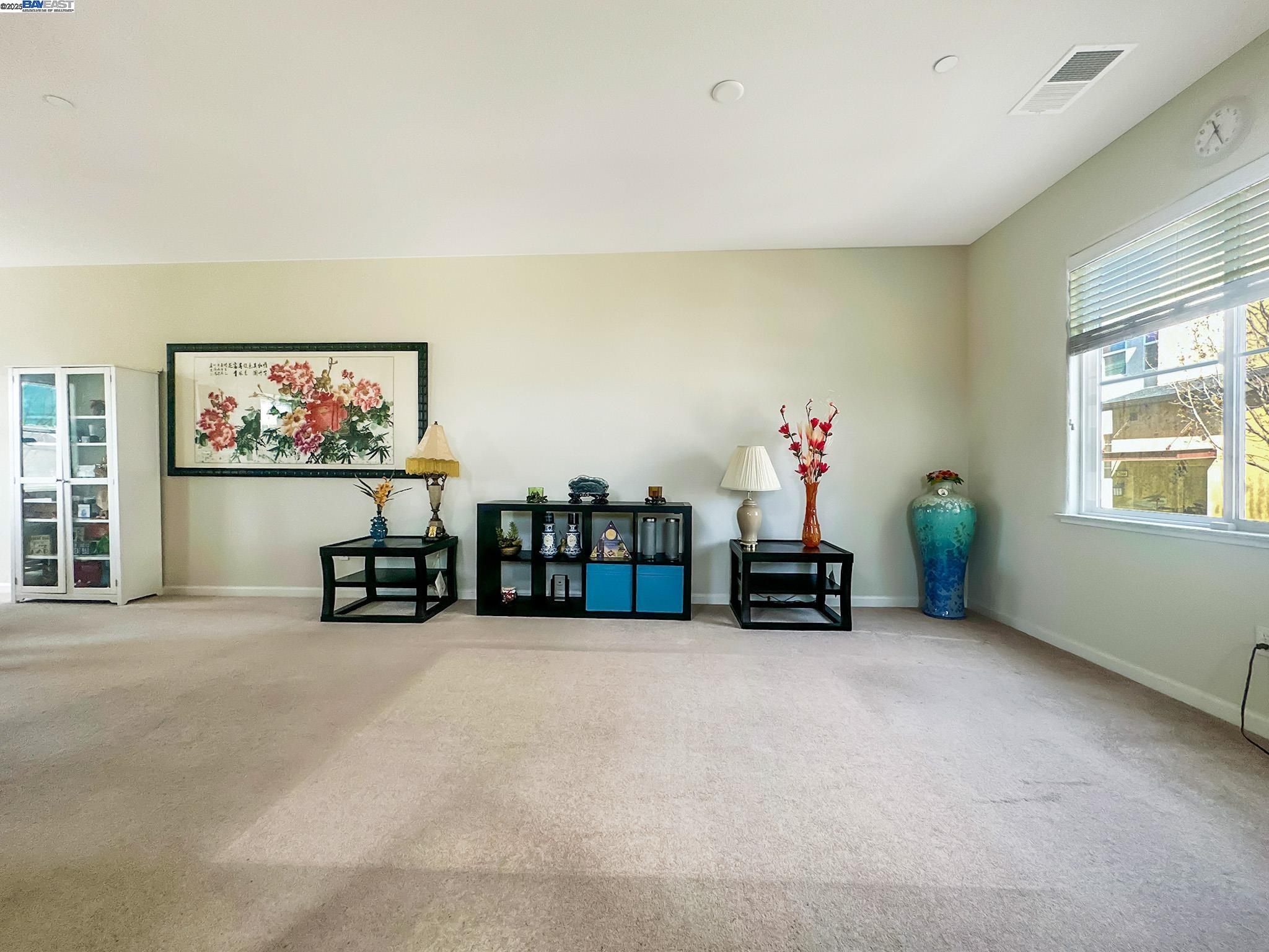 Detail Gallery Image 3 of 20 For 2828 10th St, San Pablo,  CA 94806 - 3 Beds | 2/1 Baths