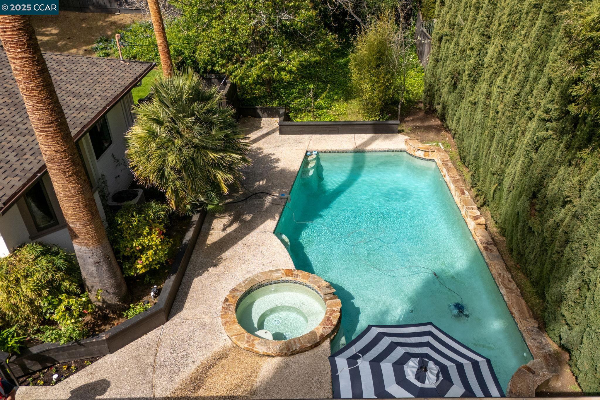 Detail Gallery Image 36 of 47 For 4421 Canyon Way, Martinez,  CA 94553-3727 - 3 Beds | 3 Baths