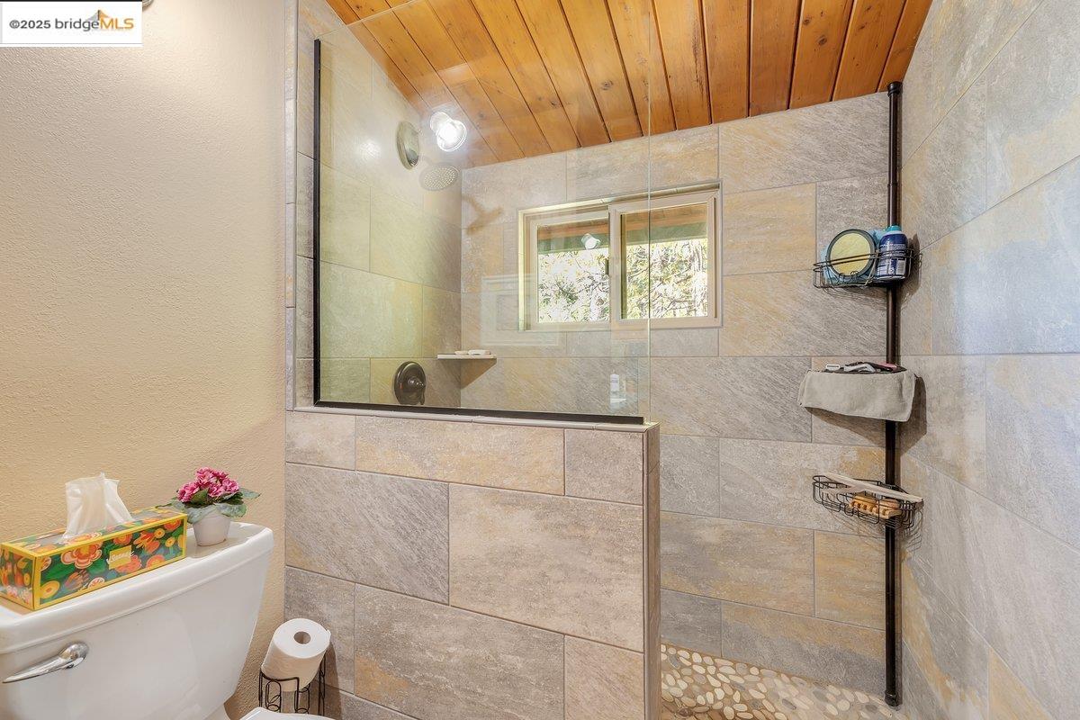 Detail Gallery Image 21 of 48 For 29970 Mariposa Dr, Cold Springs,  CA 95335 - 3 Beds | 2 Baths