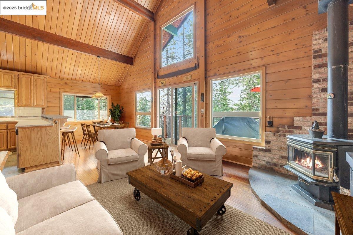 Detail Gallery Image 6 of 48 For 29970 Mariposa Dr, Cold Springs,  CA 95335 - 3 Beds | 2 Baths