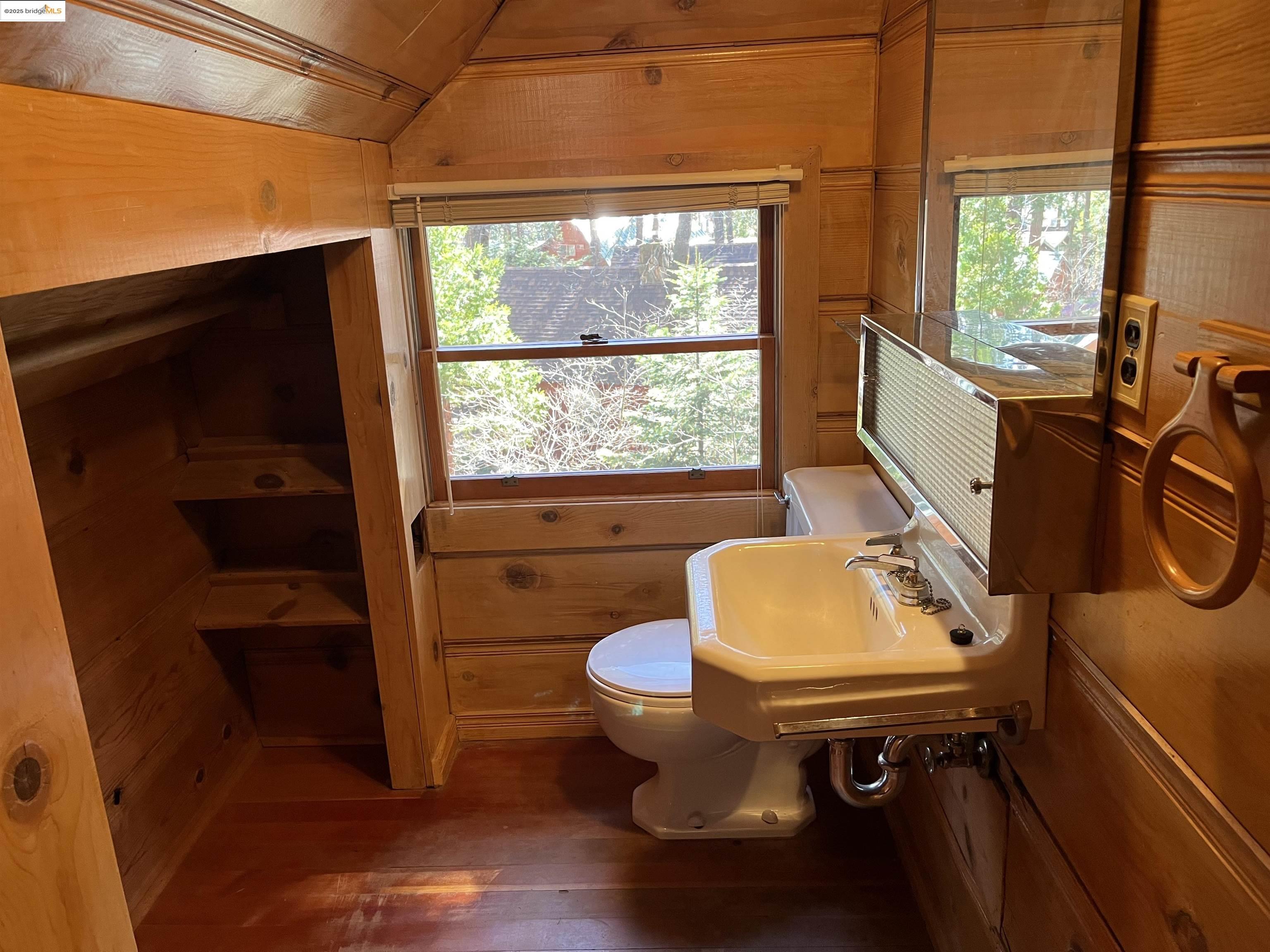 Detail Gallery Image 14 of 45 For 18545 Mono Pass, Twain Harte,  CA 95383-9429 - 3 Beds | 2/1 Baths