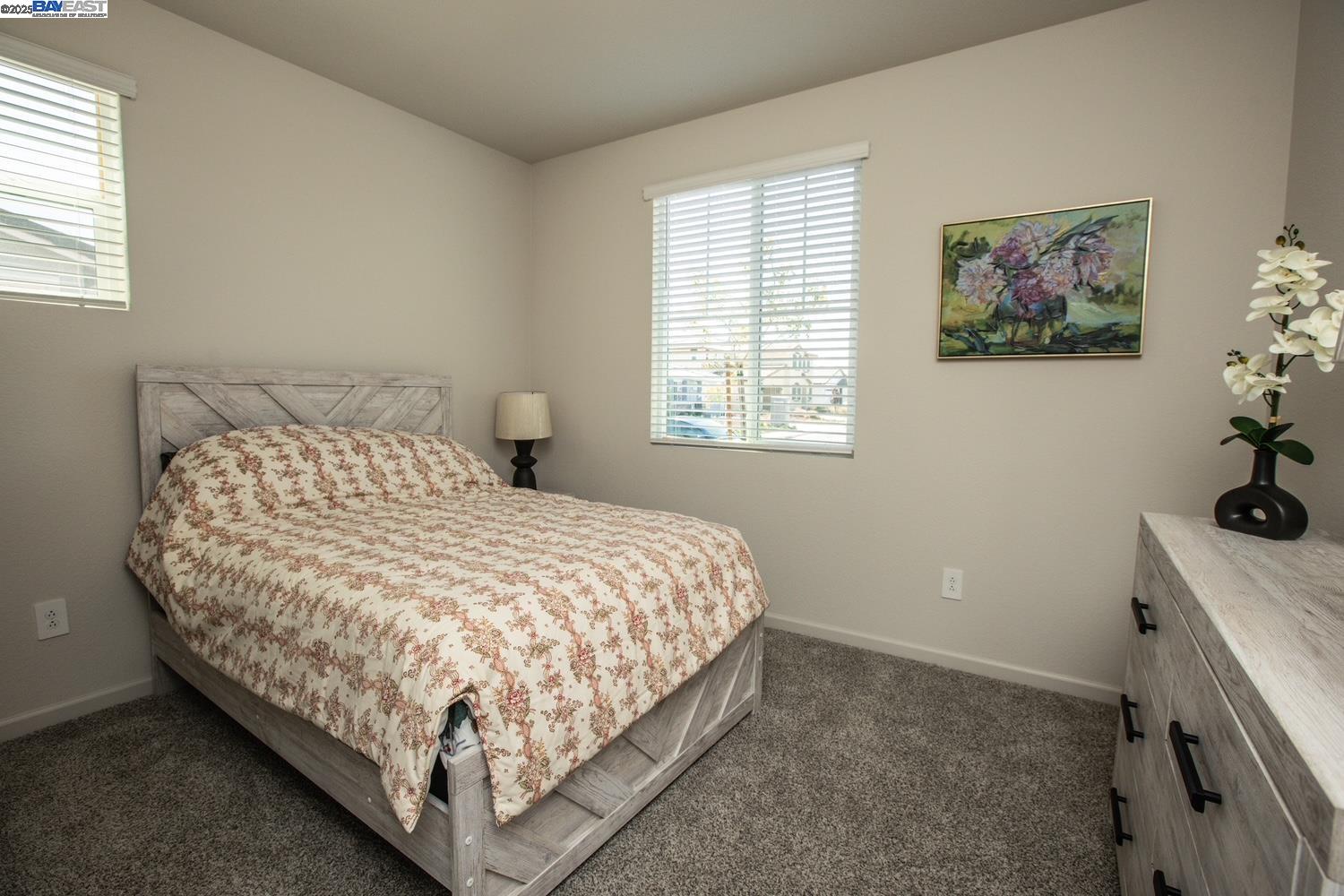 Detail Gallery Image 8 of 25 For 5461 Oneida Way, Antioch,  CA 94531 - 4 Beds | 3 Baths