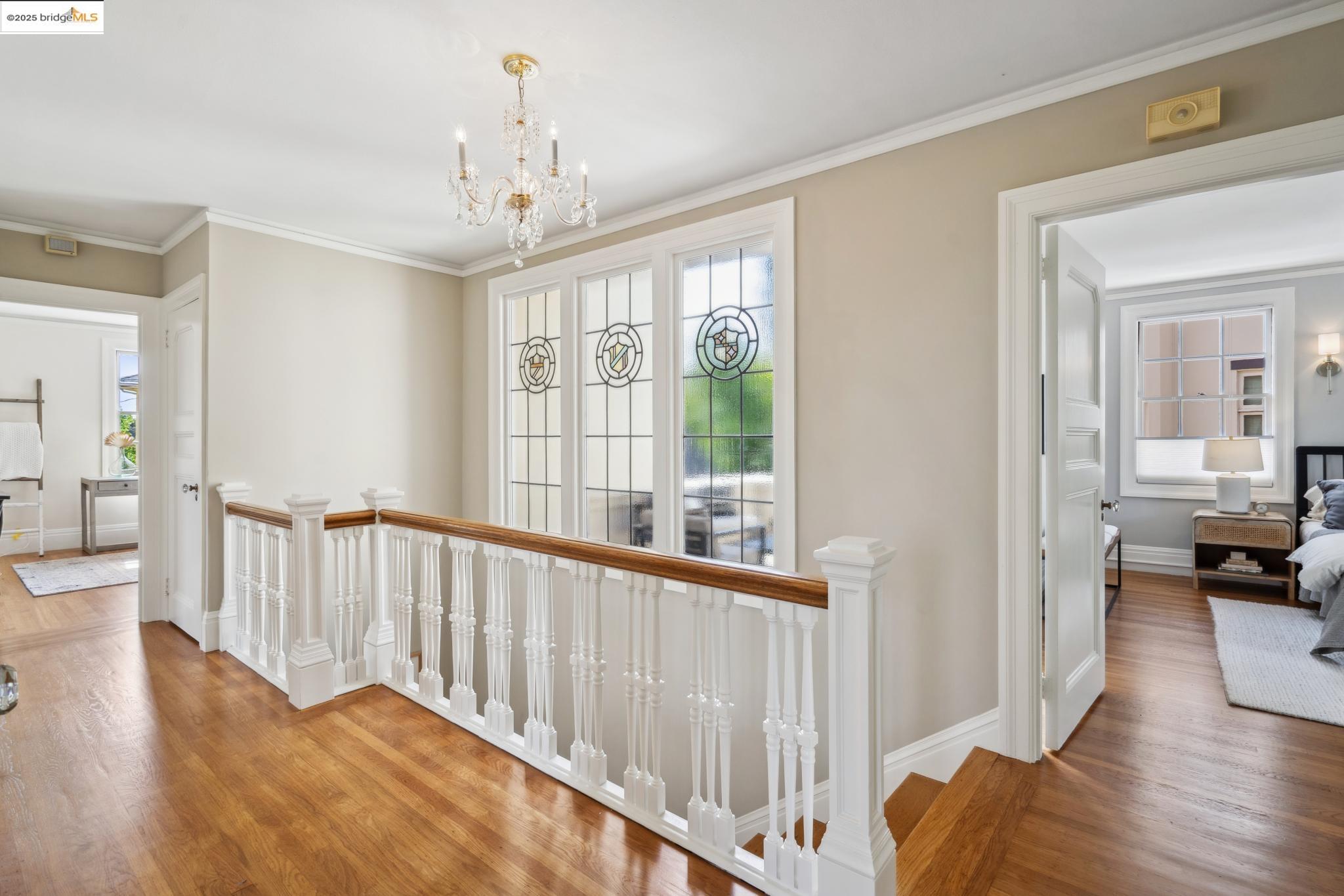 858 Rosemount Rd, Oakland, California 94610, 4 Bedrooms Bedrooms, 8 Rooms Rooms,2 BathroomsBathrooms,Residential,For Sale,858 Rosemount Rd,41093240