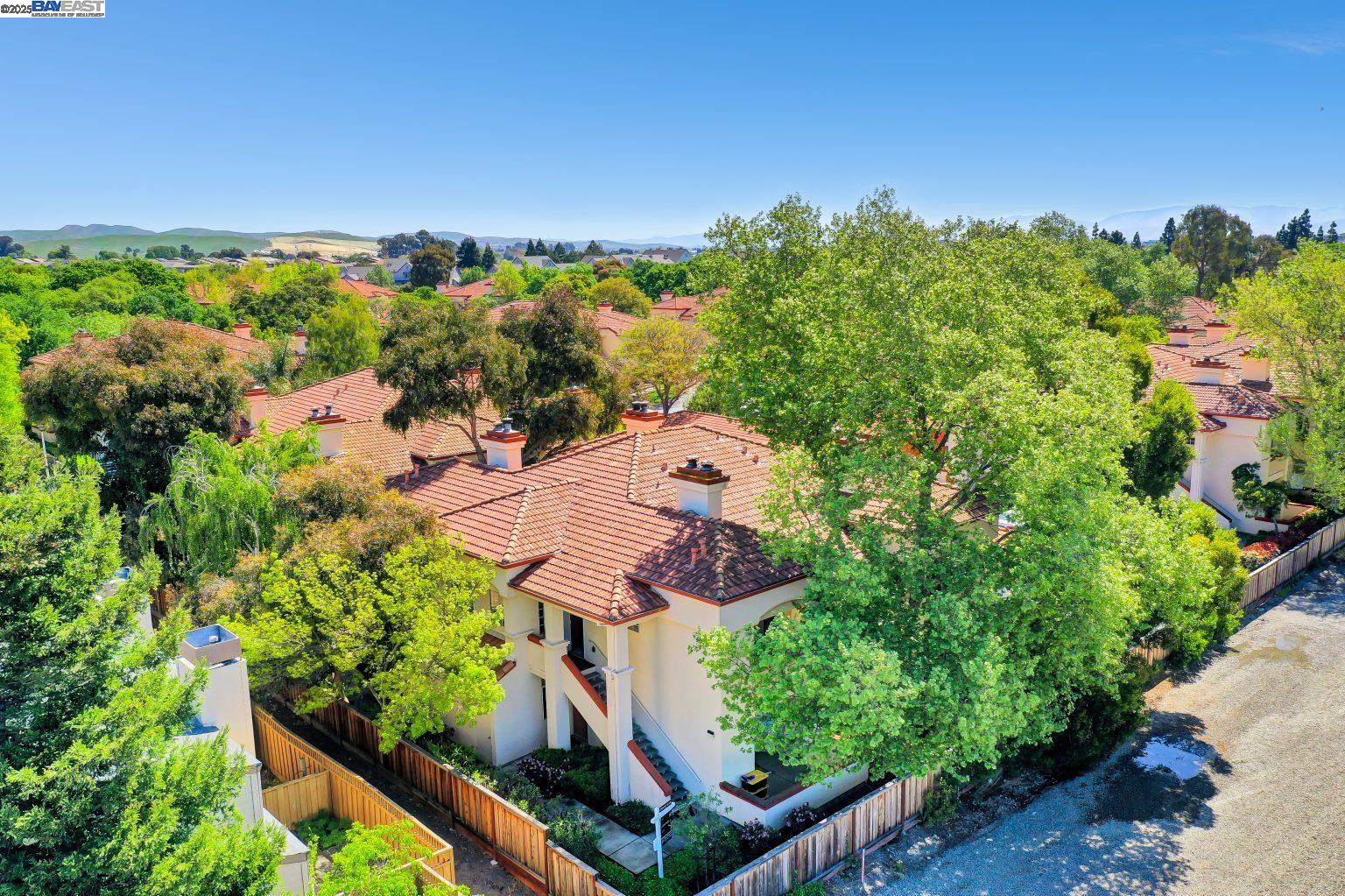 Detail Gallery Image 1 of 1 For 7020 Stagecoach Rd #F,  Dublin,  CA 94568 - 1 Beds | 1 Baths