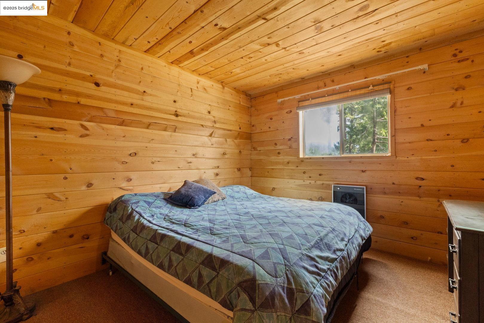 Detail Gallery Image 5 of 29 For 24229 Lama Ct, Mi Wuk Village,  CA 95346 - 3 Beds | 2 Baths