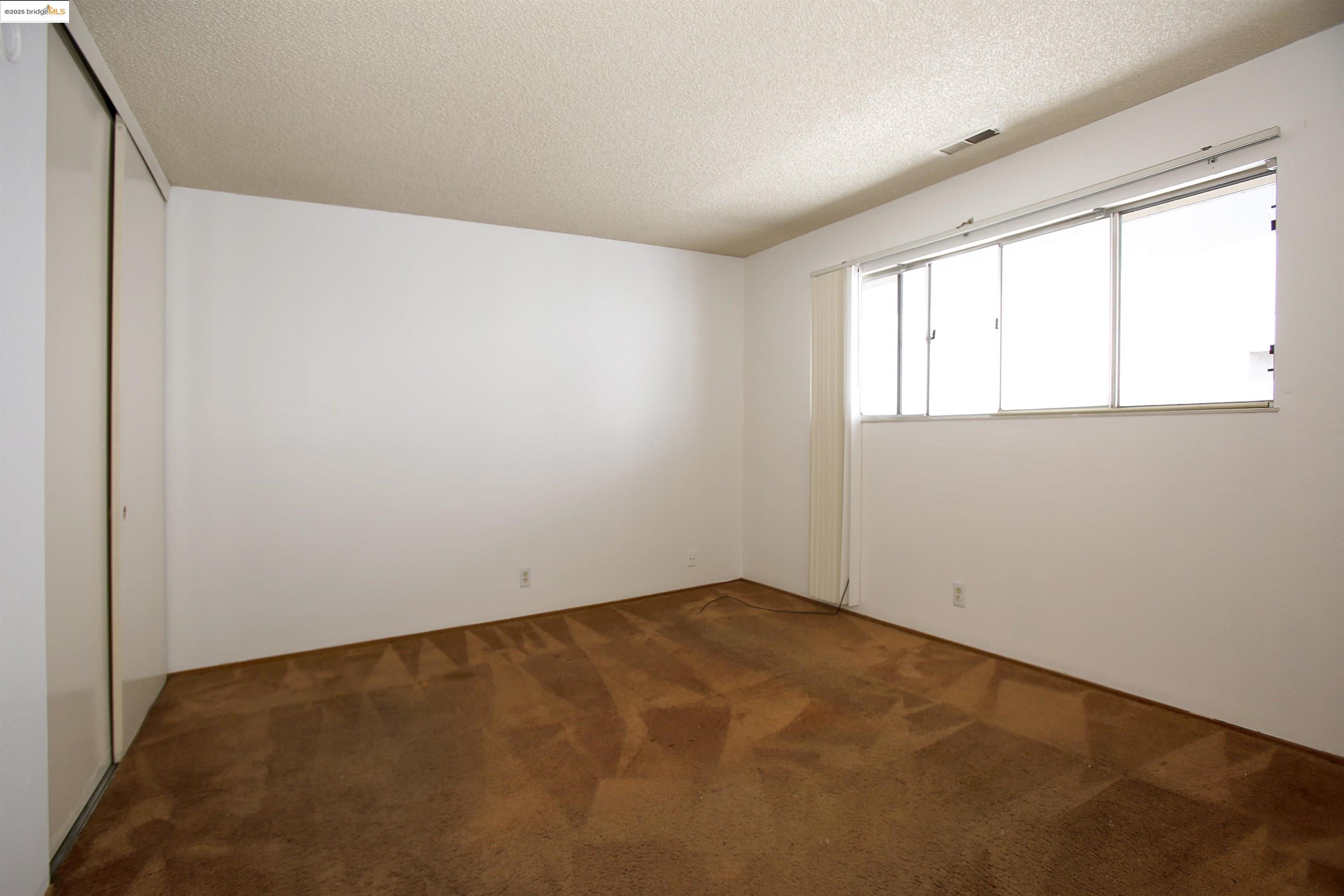 Detail Gallery Image 11 of 25 For 4336 Rilea Way, Oakland,  CA 94605 - – Beds | – Baths
