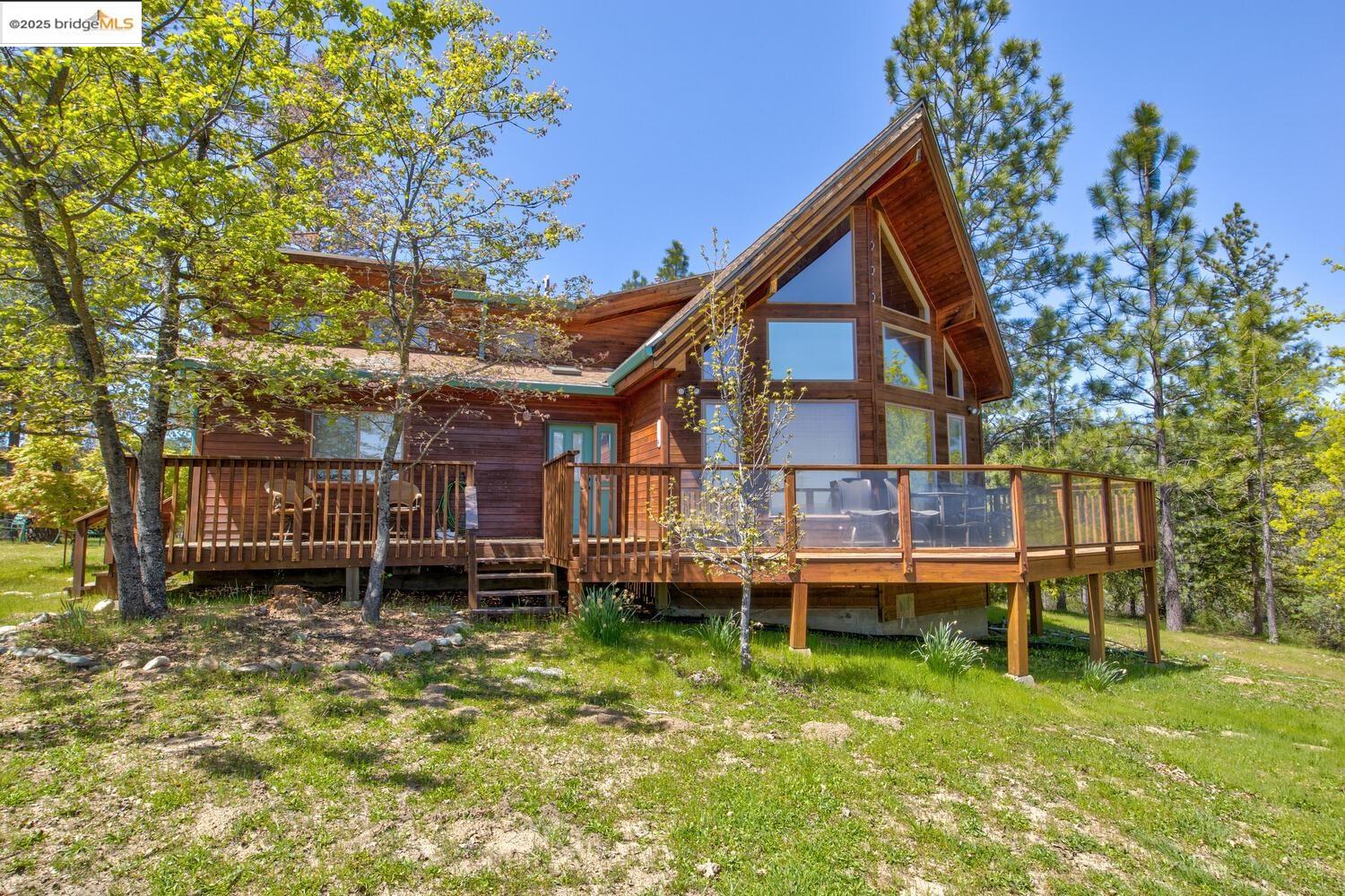 Detail Gallery Image 1 of 47 For 9413 Ponderosa, Coulterville,  CA 95311 - 3 Beds | 2 Baths