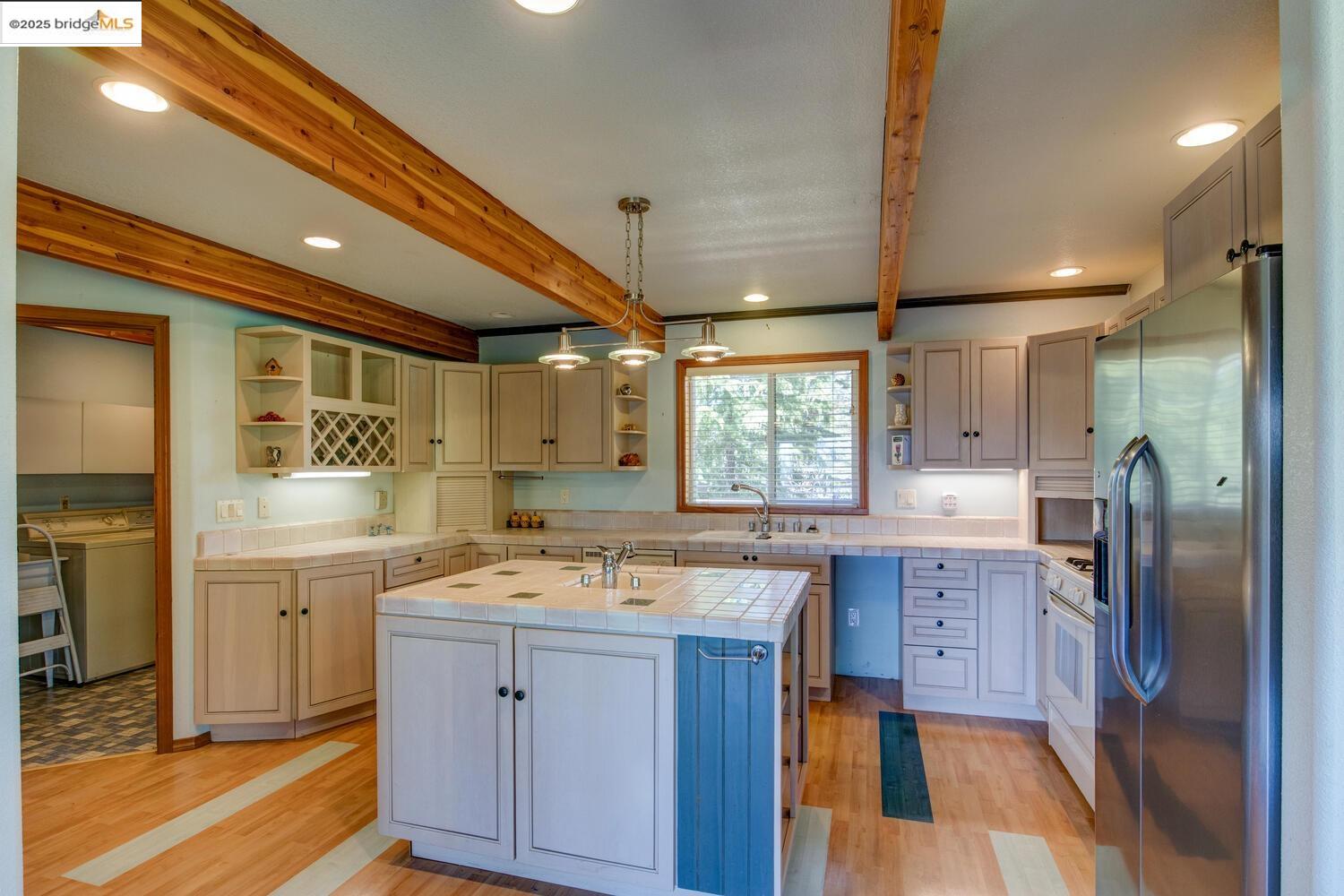 Detail Gallery Image 12 of 47 For 9413 Ponderosa, Coulterville,  CA 95311 - 3 Beds | 2 Baths