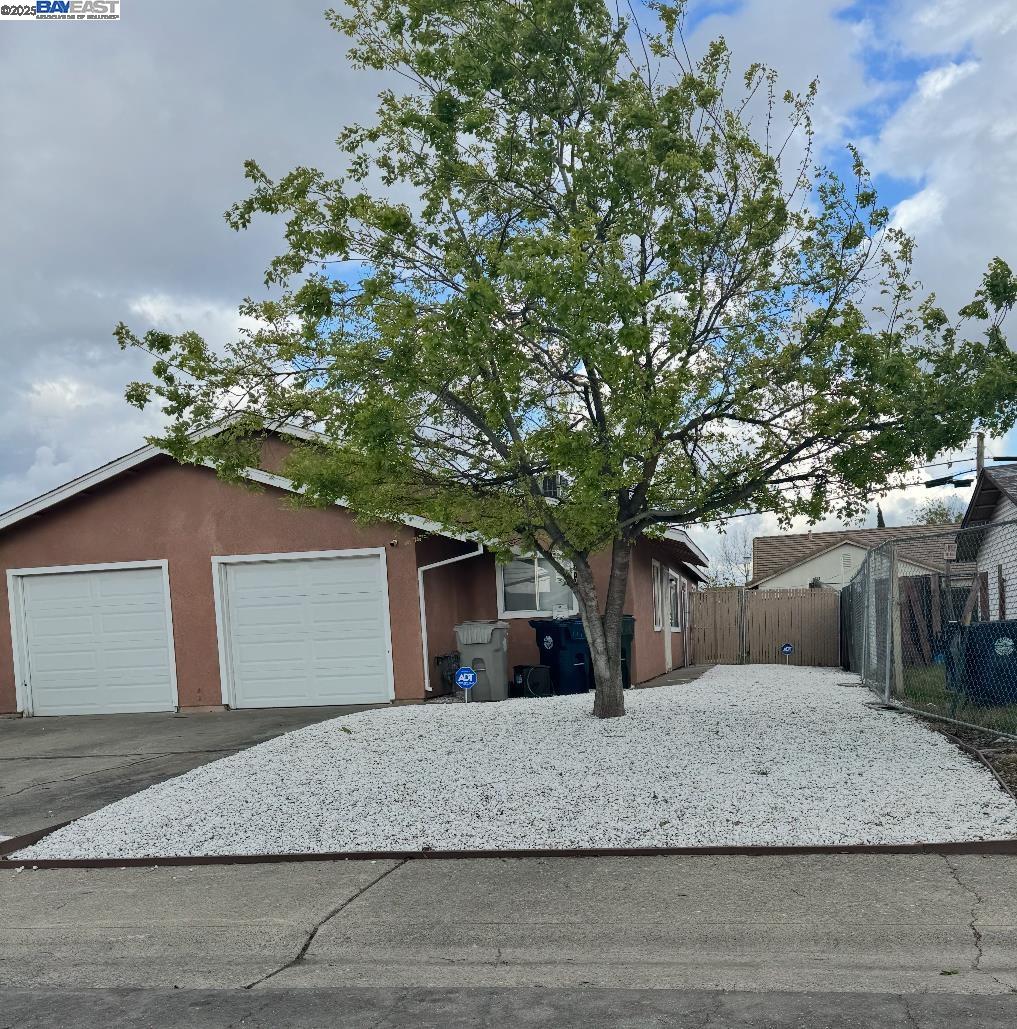 Detail Gallery Image 1 of 8 For 7701 Lytle St, Sacramento,  CA 95832 - – Beds | – Baths