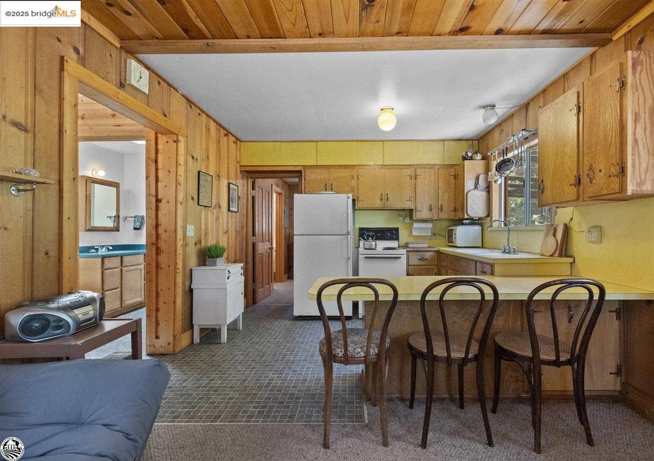 Detail Gallery Image 6 of 21 For 177 Sugarpine, Pinecrest,  CA 95364 - 2 Beds | 1/1 Baths