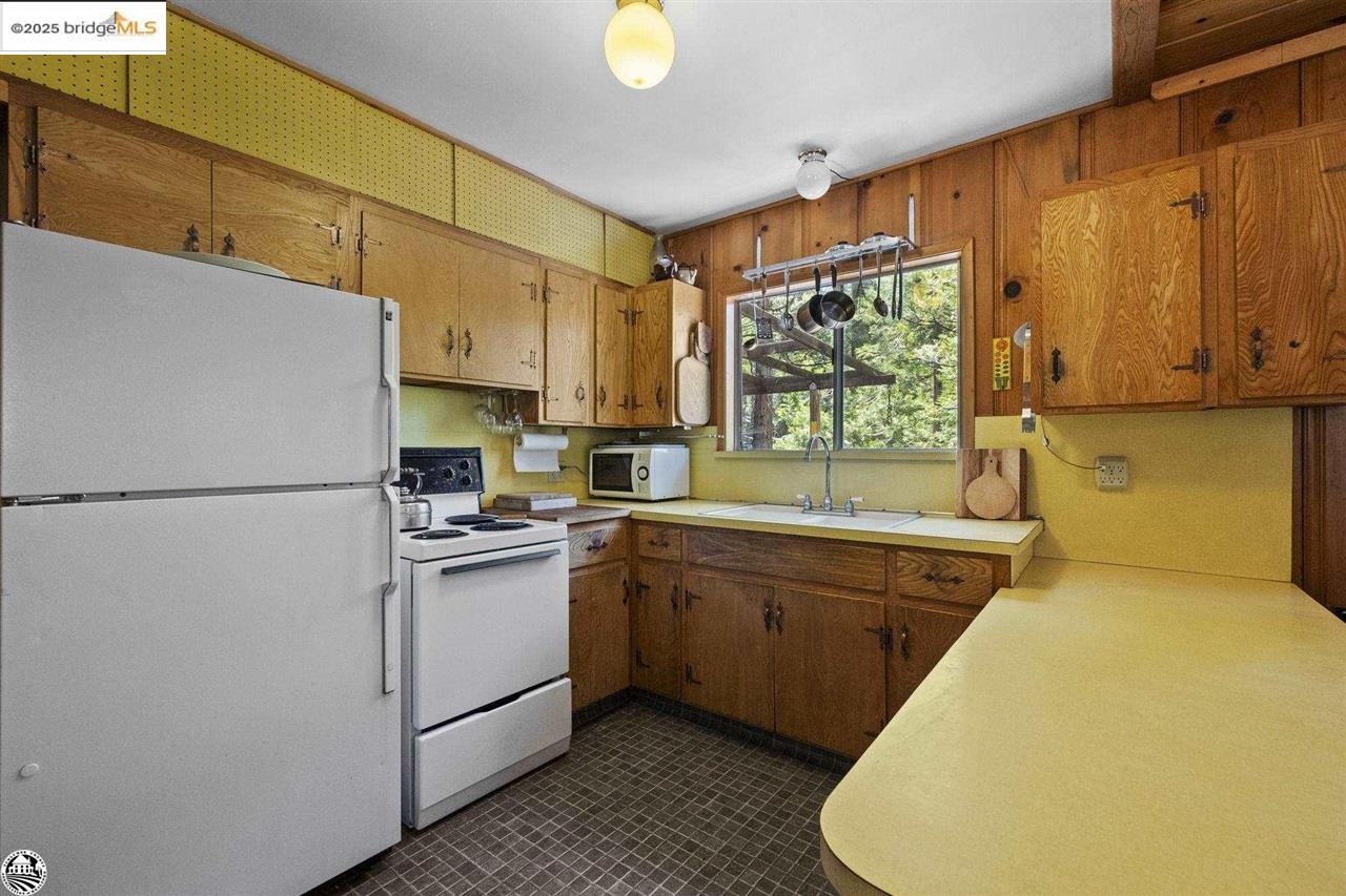 Detail Gallery Image 7 of 21 For 177 Sugarpine, Pinecrest,  CA 95364 - 2 Beds | 1/1 Baths