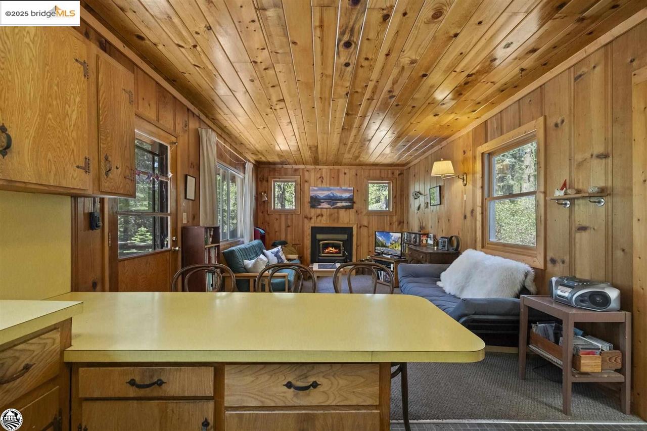 Detail Gallery Image 9 of 21 For 177 Sugarpine, Pinecrest,  CA 95364 - 2 Beds | 1/1 Baths
