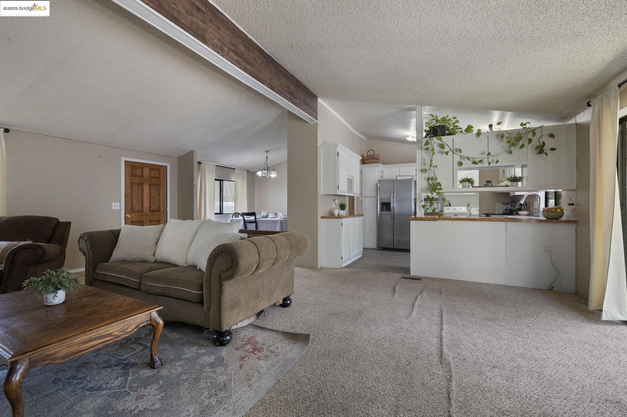 Detail Gallery Image 1 of 1 For 21079 Rainier Ct, Sonora,  CA 95370 - 3 Beds | 2/1 Baths