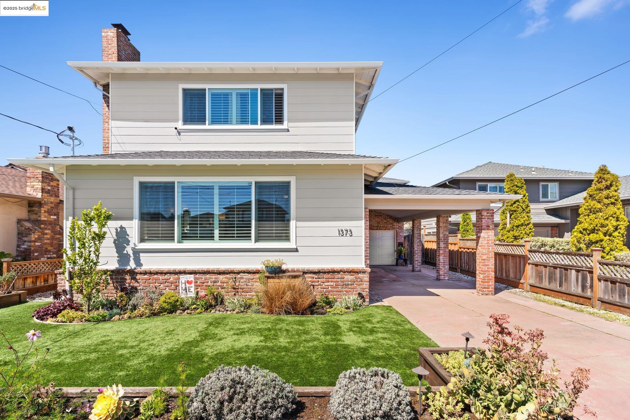 Detail Gallery Image 1 of 1 For 1373 Hansen Ave, Alameda,  CA 94501 - 4 Beds | 3 Baths