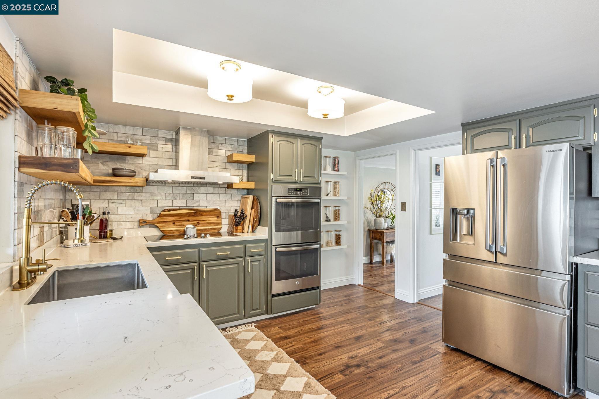 Detail Gallery Image 15 of 56 For 2444 Aarles Ct, Walnut Creek,  CA 94598 - 5 Beds | 2/1 Baths