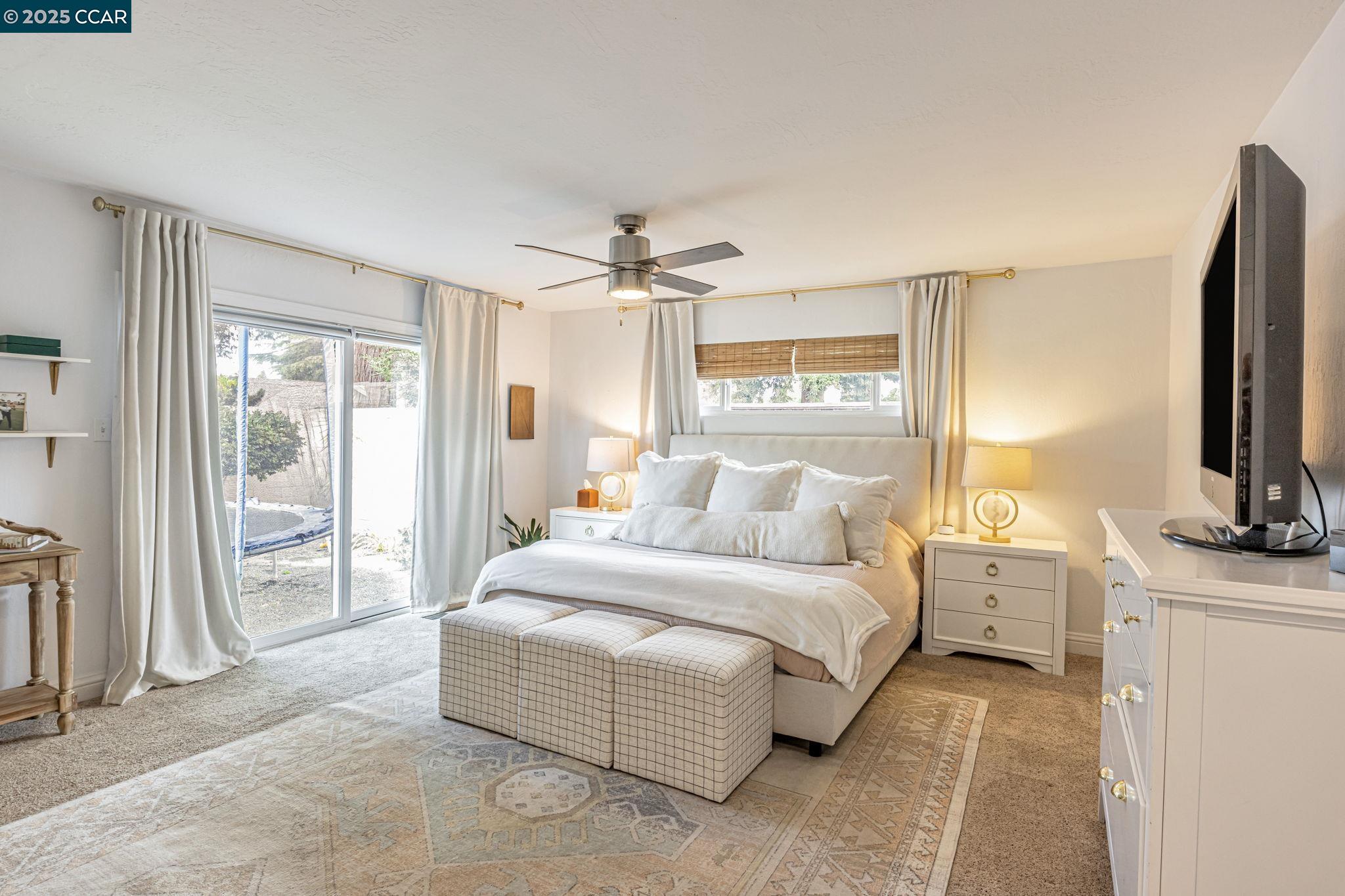 Detail Gallery Image 25 of 56 For 2444 Aarles Ct, Walnut Creek,  CA 94598 - 5 Beds | 2/1 Baths