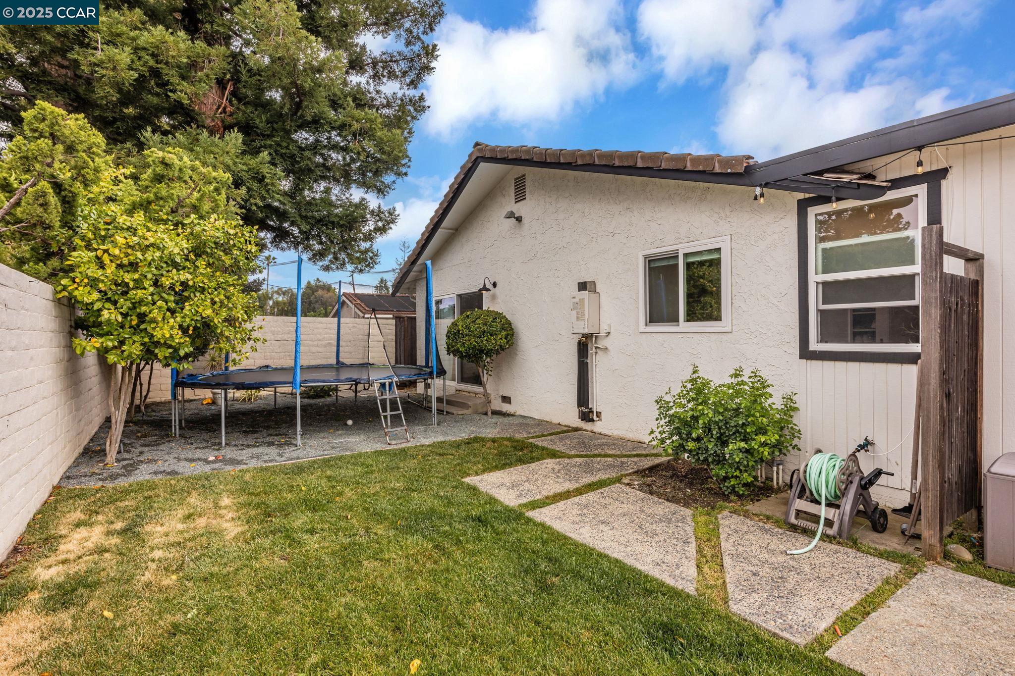 Detail Gallery Image 56 of 56 For 2444 Aarles Ct, Walnut Creek,  CA 94598 - 5 Beds | 2/1 Baths