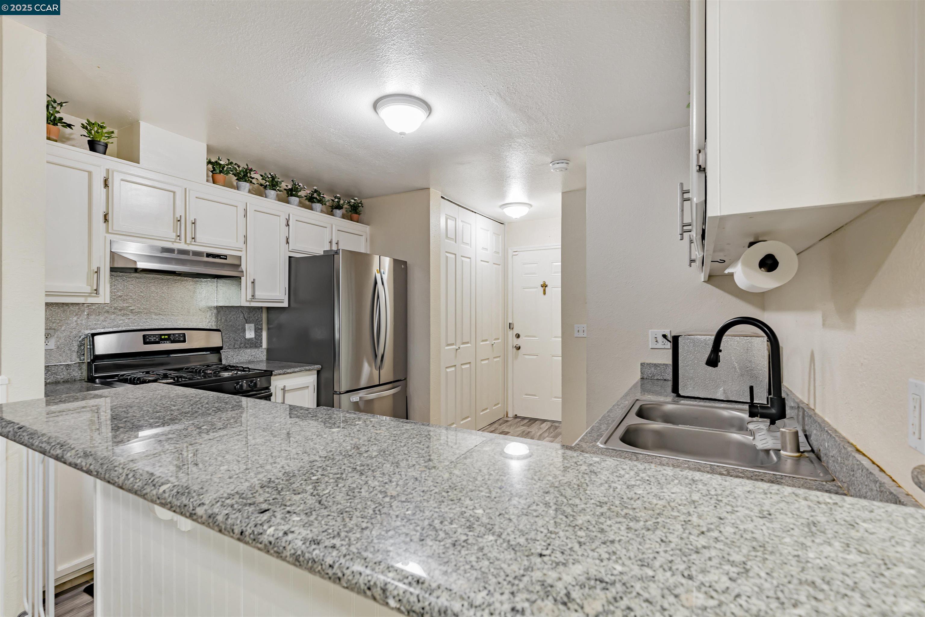 Detail Gallery Image 33 of 45 For 4301 Beechnut Ln, Oakley,  CA 94561 - 3 Beds | 2/1 Baths