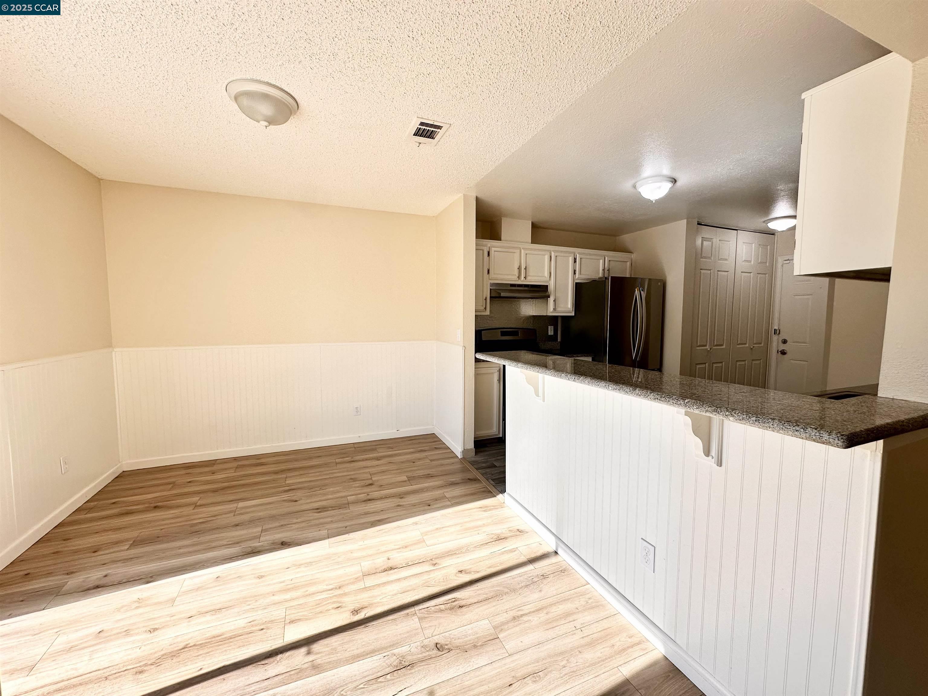 Detail Gallery Image 5 of 45 For 4301 Beechnut Ln, Oakley,  CA 94561 - 3 Beds | 2/1 Baths