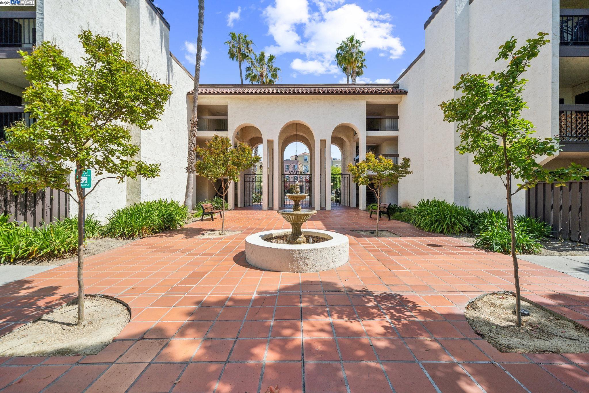 Detail Gallery Image 2 of 20 For 39887 Cedar Blvd #352,  Newark,  CA 94560 - 2 Beds | 2 Baths