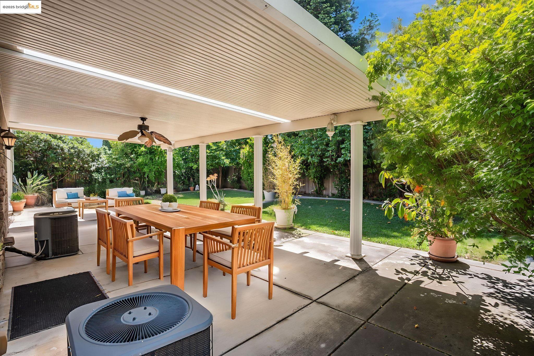 Detail Gallery Image 46 of 52 For 1319 Teal Hollow Dr, Yuba City,  CA 95993 - 5 Beds | 3 Baths