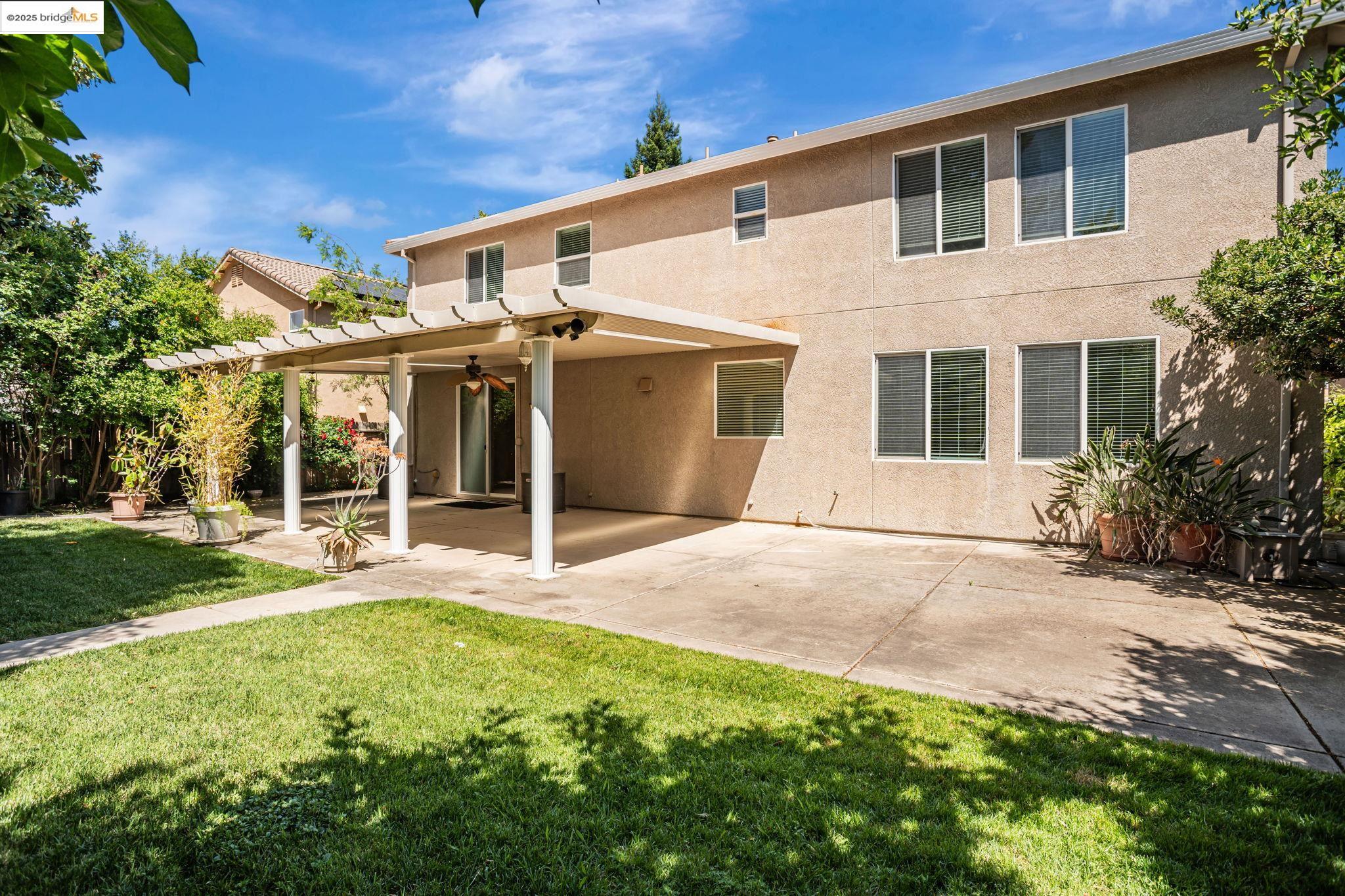 Detail Gallery Image 48 of 52 For 1319 Teal Hollow Dr, Yuba City,  CA 95993 - 5 Beds | 3 Baths