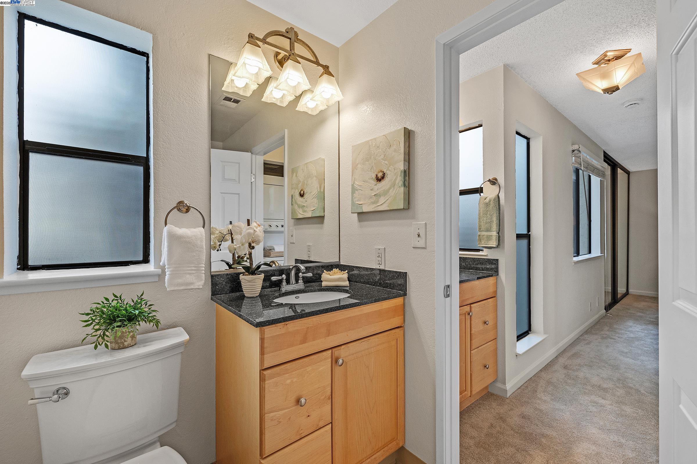 Detail Gallery Image 11 of 26 For 21109 Gary Dr #209,  Hayward,  CA 94546 - 1 Beds | 1 Baths