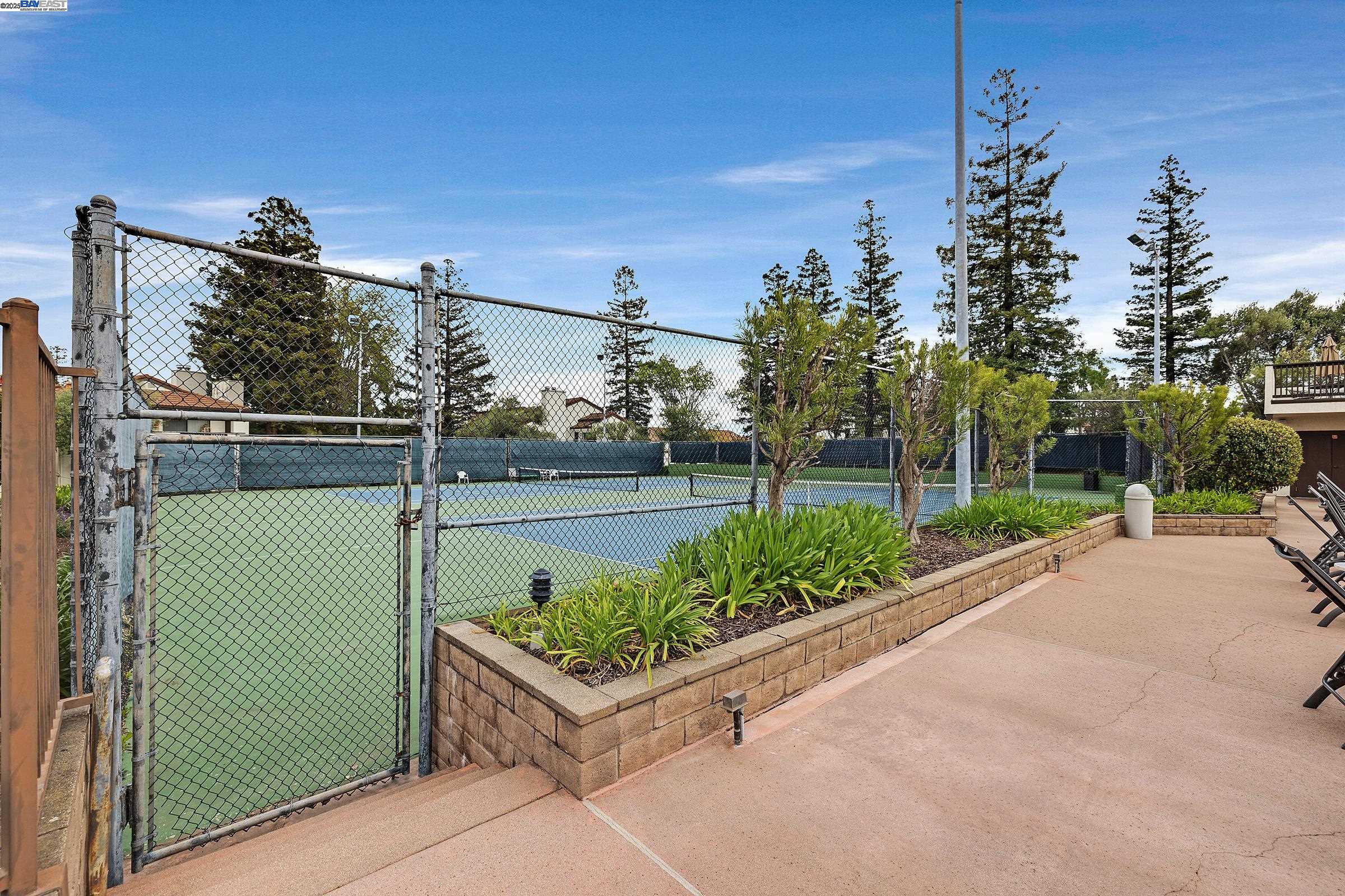 Detail Gallery Image 18 of 26 For 21109 Gary Dr #209,  Hayward,  CA 94546 - 1 Beds | 1 Baths