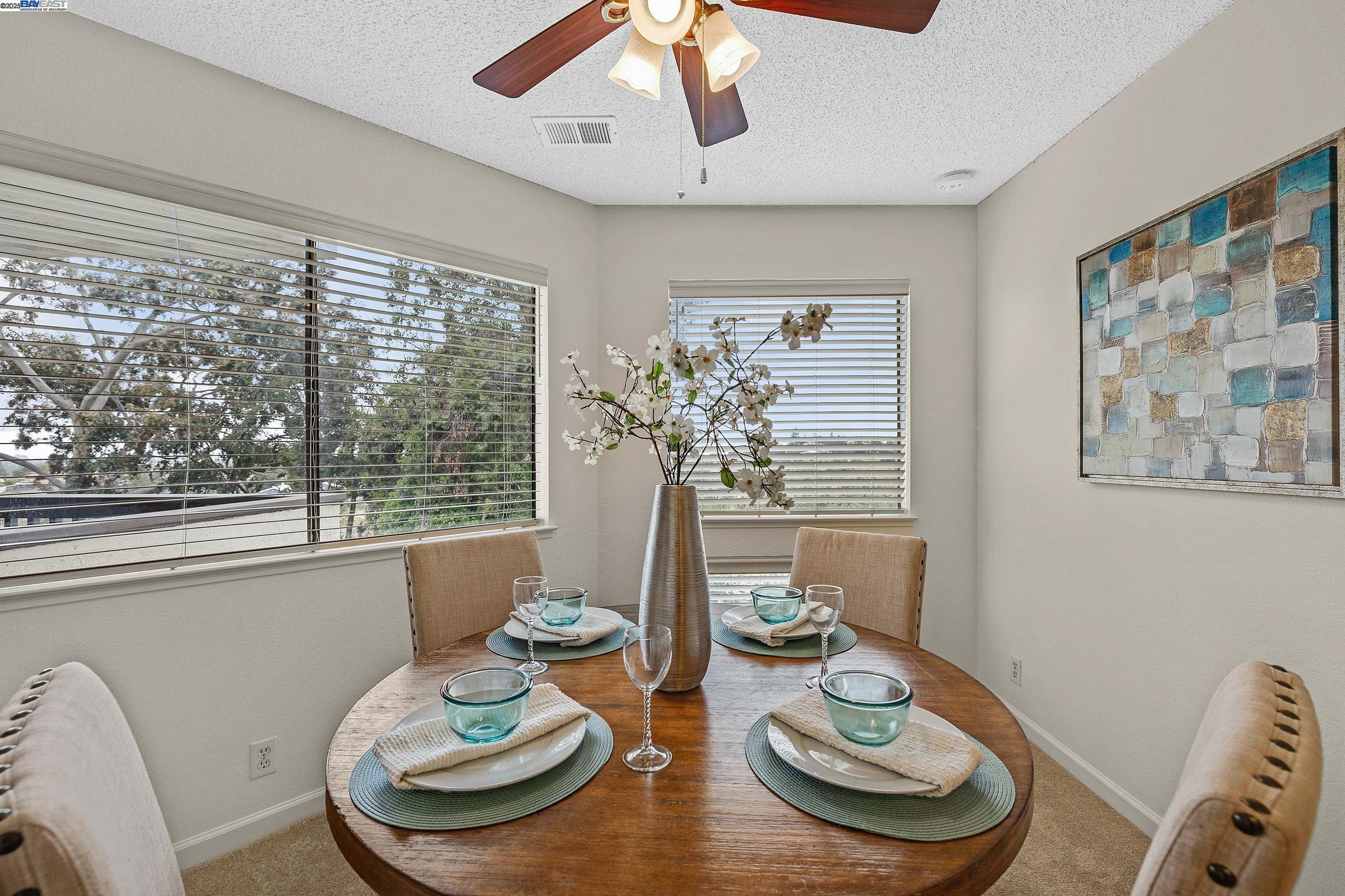 Detail Gallery Image 8 of 26 For 21109 Gary Dr #209,  Hayward,  CA 94546 - 1 Beds | 1 Baths