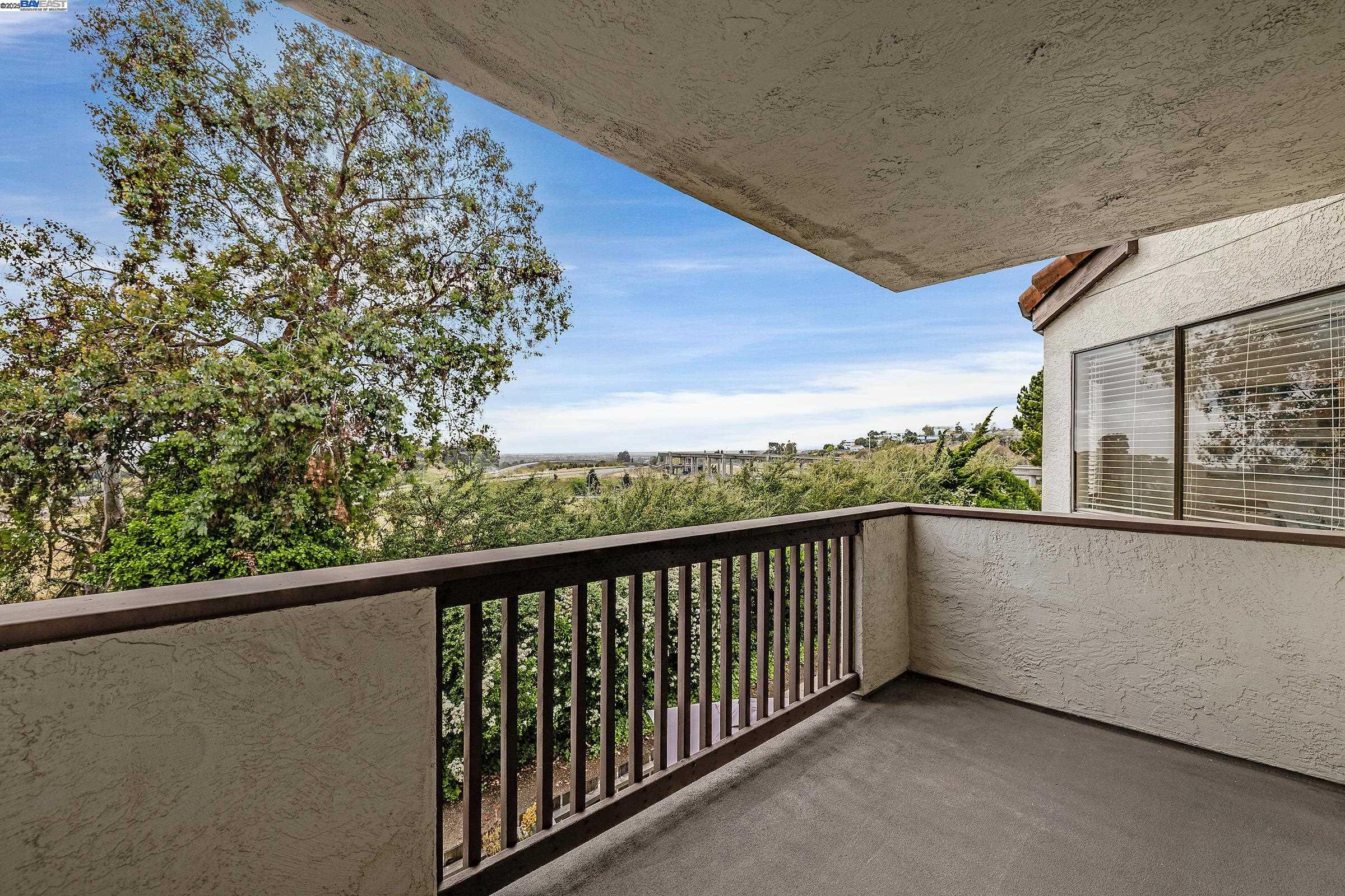Photo #8: 41093318 Listing: Photo #8