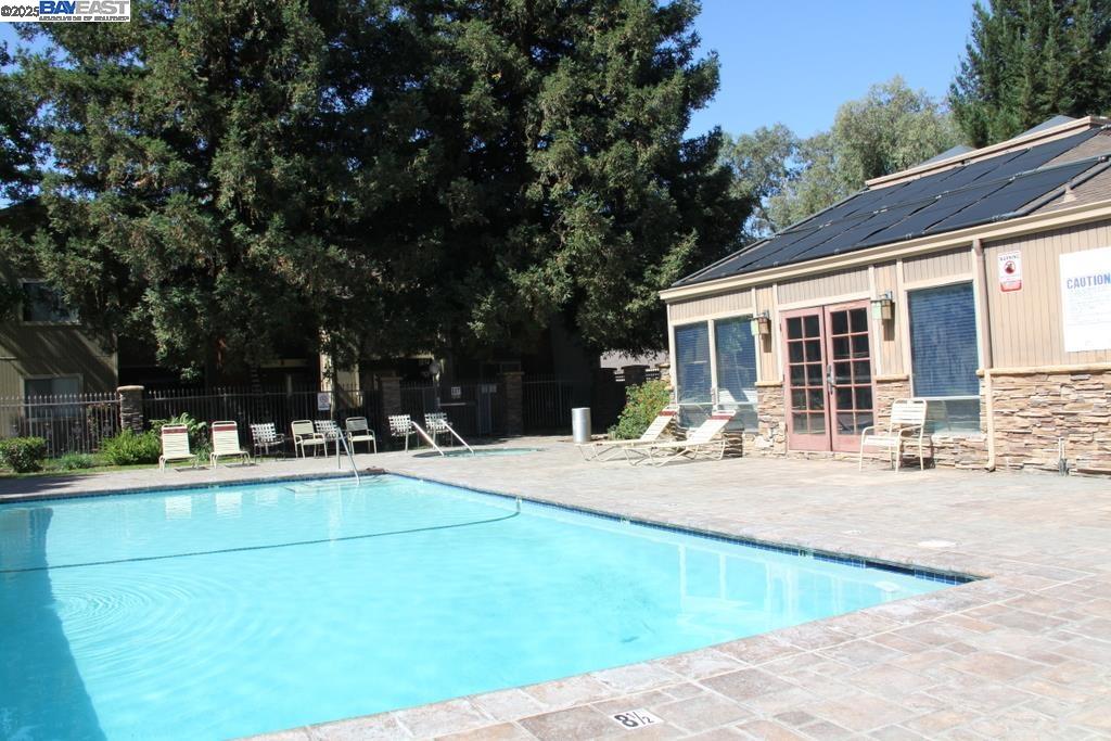 Photo #11: 41093322 Listing: Photo #11