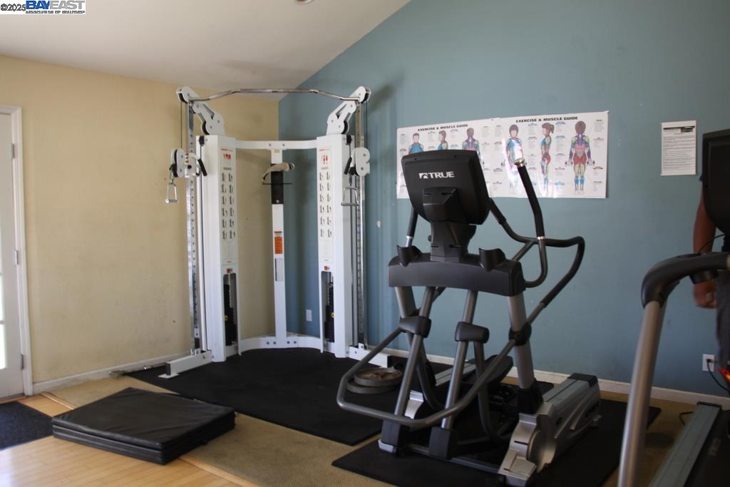 Photo #12: 41093322 Listing: Photo #12