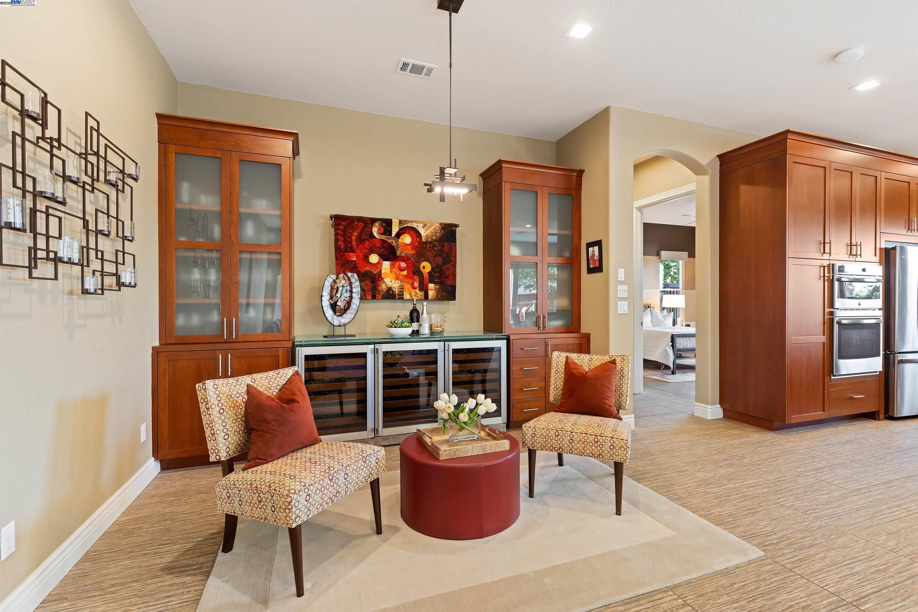 Detail Gallery Image 11 of 58 For 1835 Riesling Cir, Brentwood,  CA 94513 - 2 Beds | 2 Baths