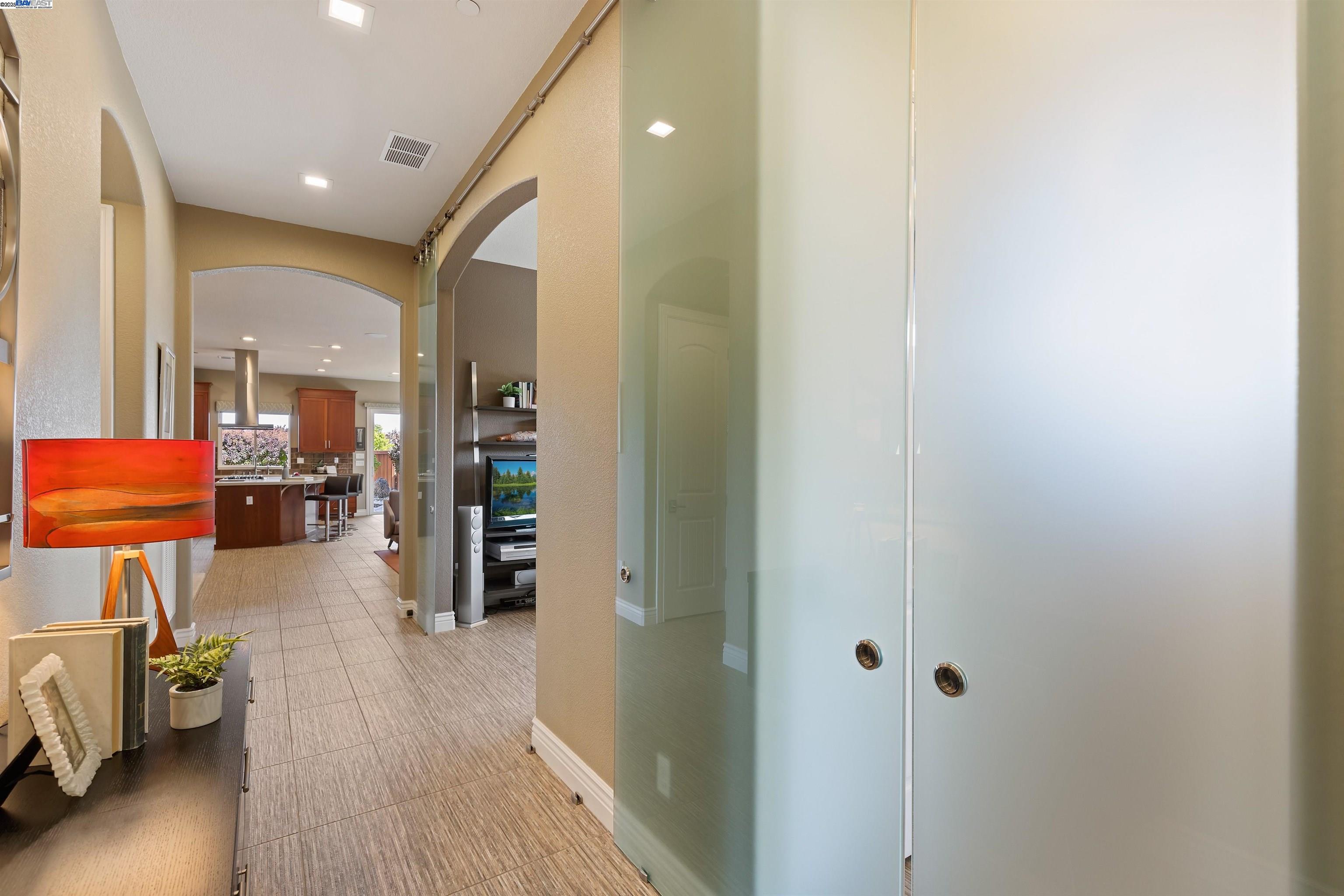 Detail Gallery Image 25 of 58 For 1835 Riesling Cir, Brentwood,  CA 94513 - 2 Beds | 2 Baths