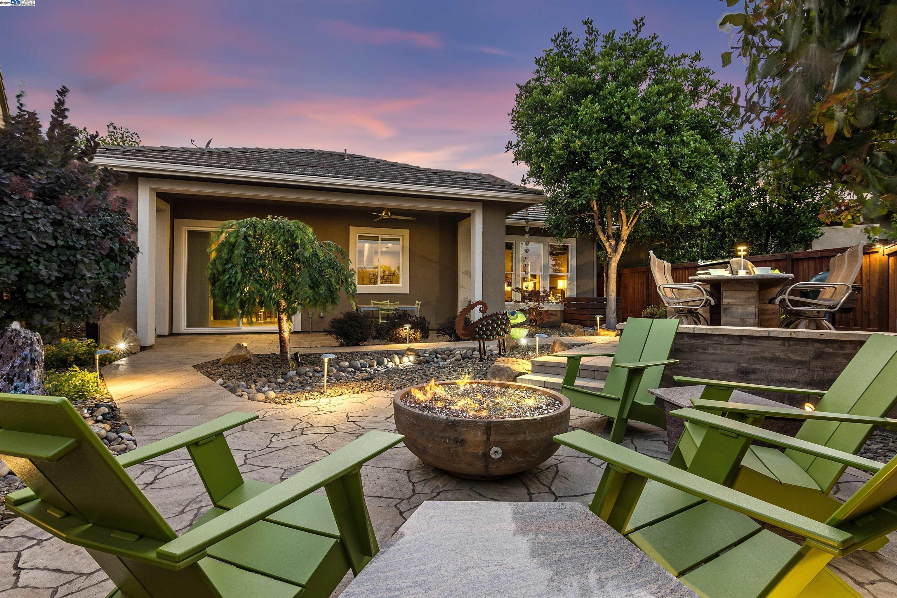 Detail Gallery Image 38 of 58 For 1835 Riesling Cir, Brentwood,  CA 94513 - 2 Beds | 2 Baths