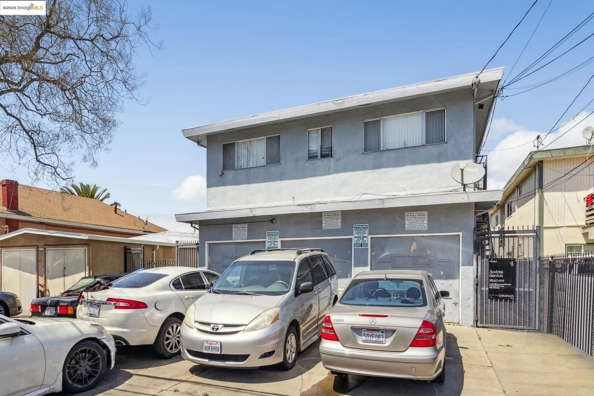 Detail Gallery Image 1 of 16 For 1927 82nd Ave, Oakland,  CA 94621 - – Beds | – Baths