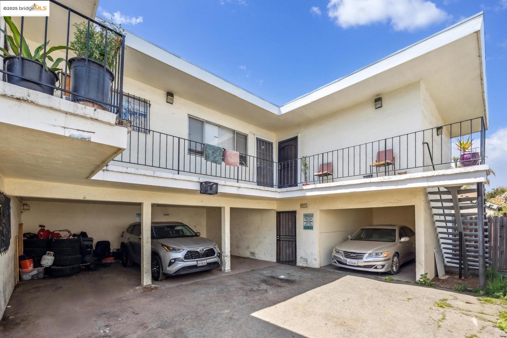 Detail Gallery Image 9 of 9 For 1035 76th Ave, Oakland,  CA 94621 - – Beds | – Baths