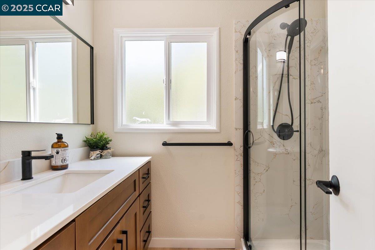 Detail Gallery Image 20 of 28 For 4178 Huckleberry Dr, Concord,  CA 94521 - 4 Beds | 2 Baths