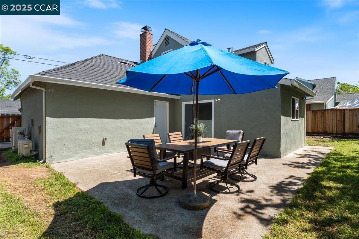 Detail Gallery Image 23 of 28 For 4178 Huckleberry Dr, Concord,  CA 94521 - 4 Beds | 2 Baths
